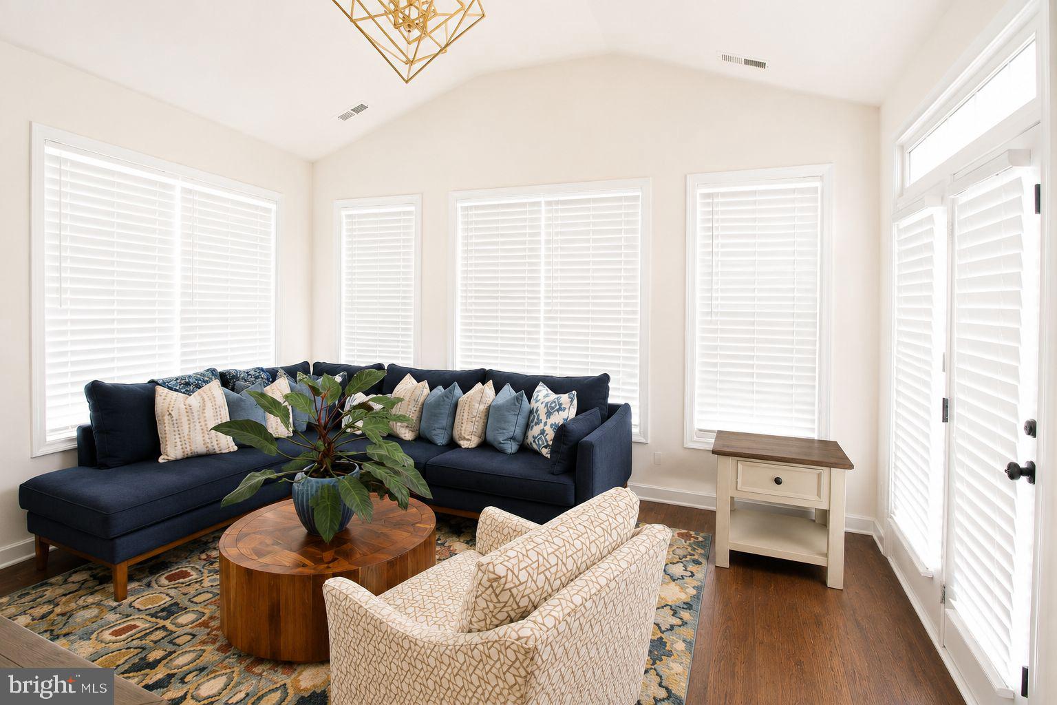 BISHOPS PARK - Residential
