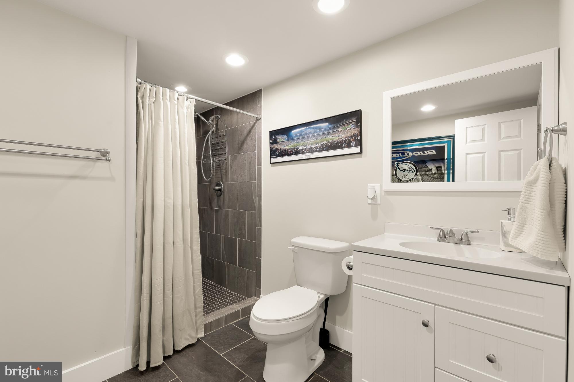 ACADEMY HEIGHTS - Residential