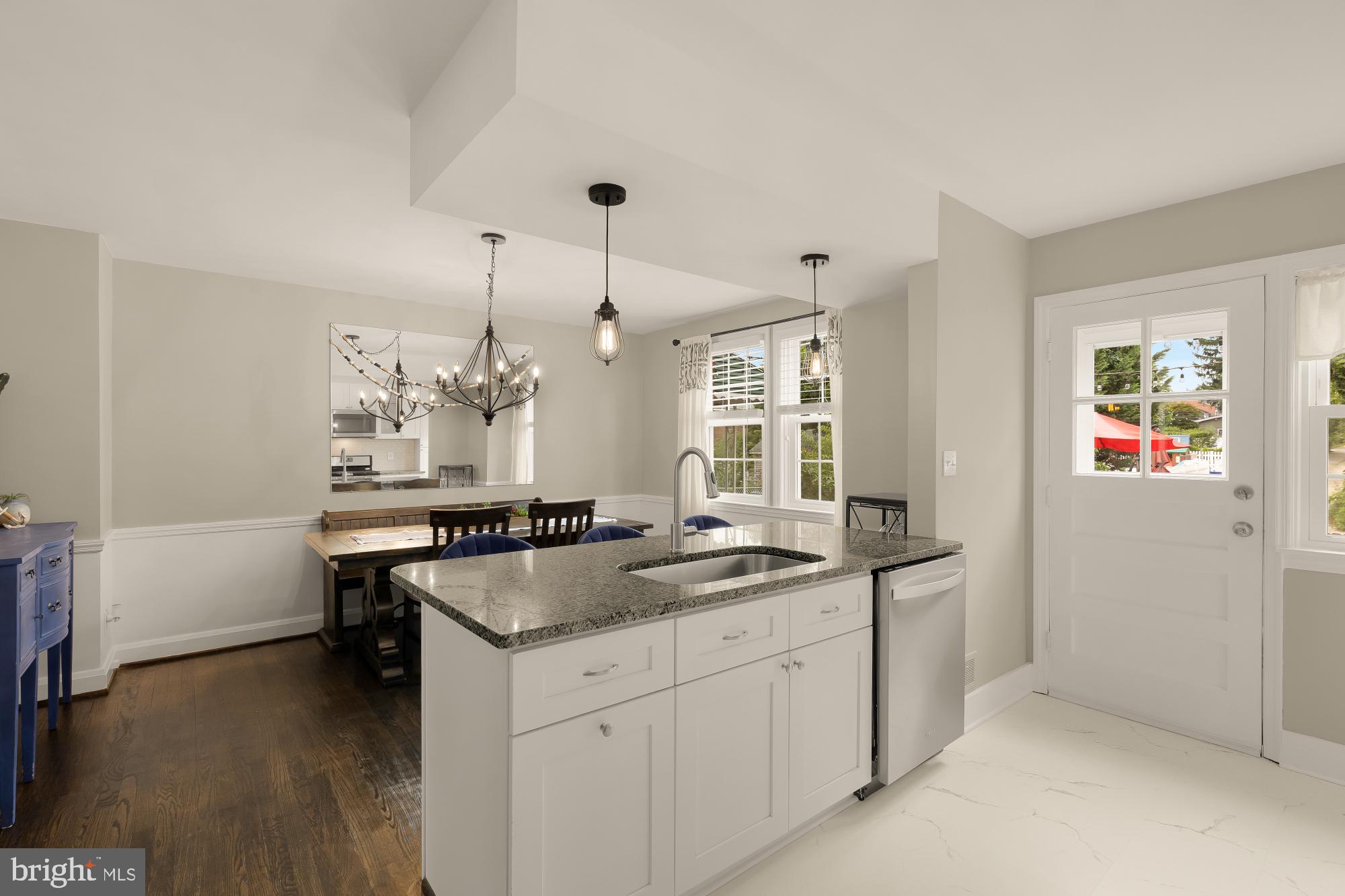 ACADEMY HEIGHTS - Residential