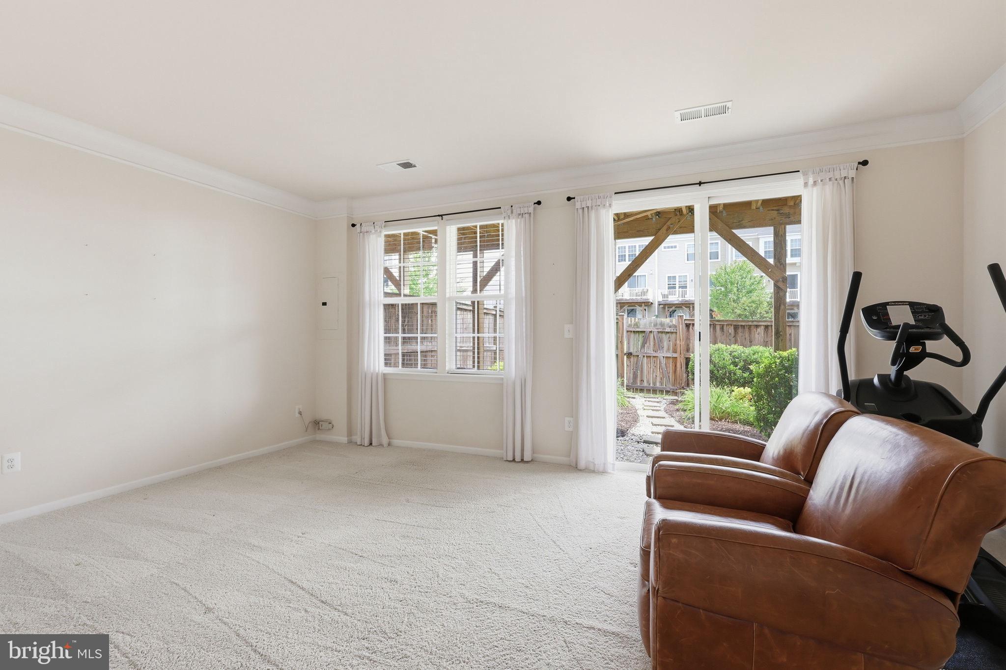 EMBREY MILL - Residential