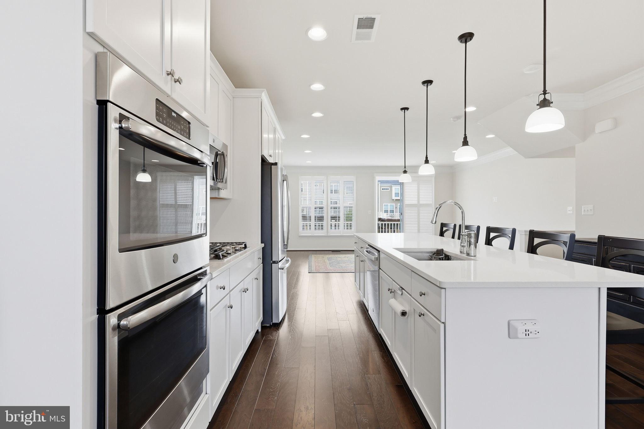 EMBREY MILL - Residential