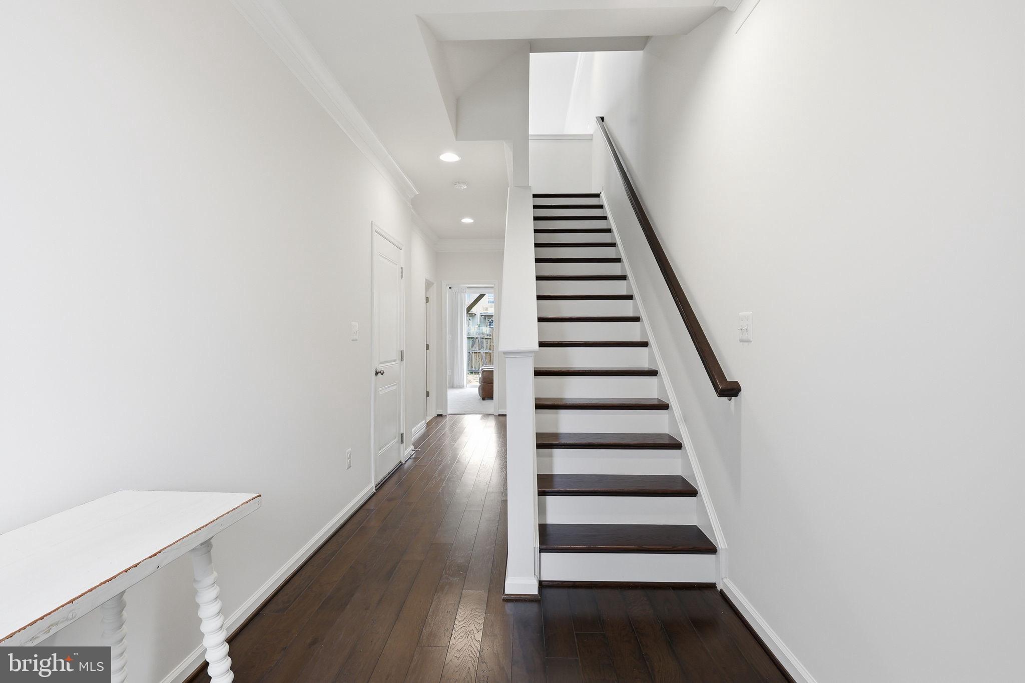 EMBREY MILL - Residential
