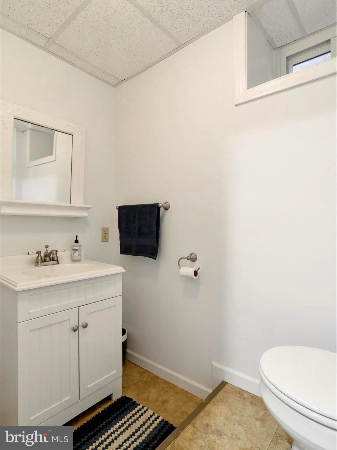 WEST SIDE - Residential