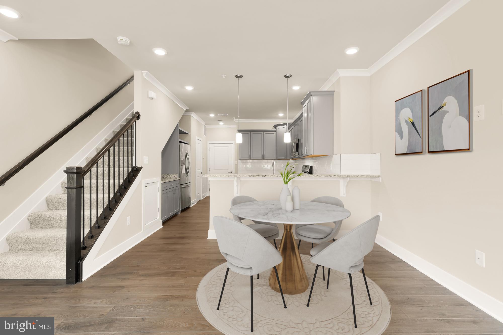 BLUE STREAM - Residential Lease