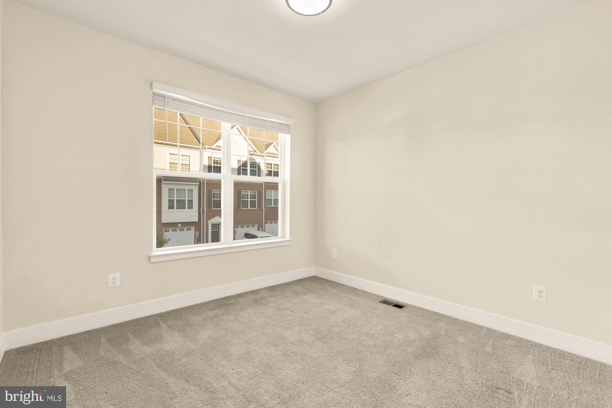 BLUE STREAM - Residential Lease