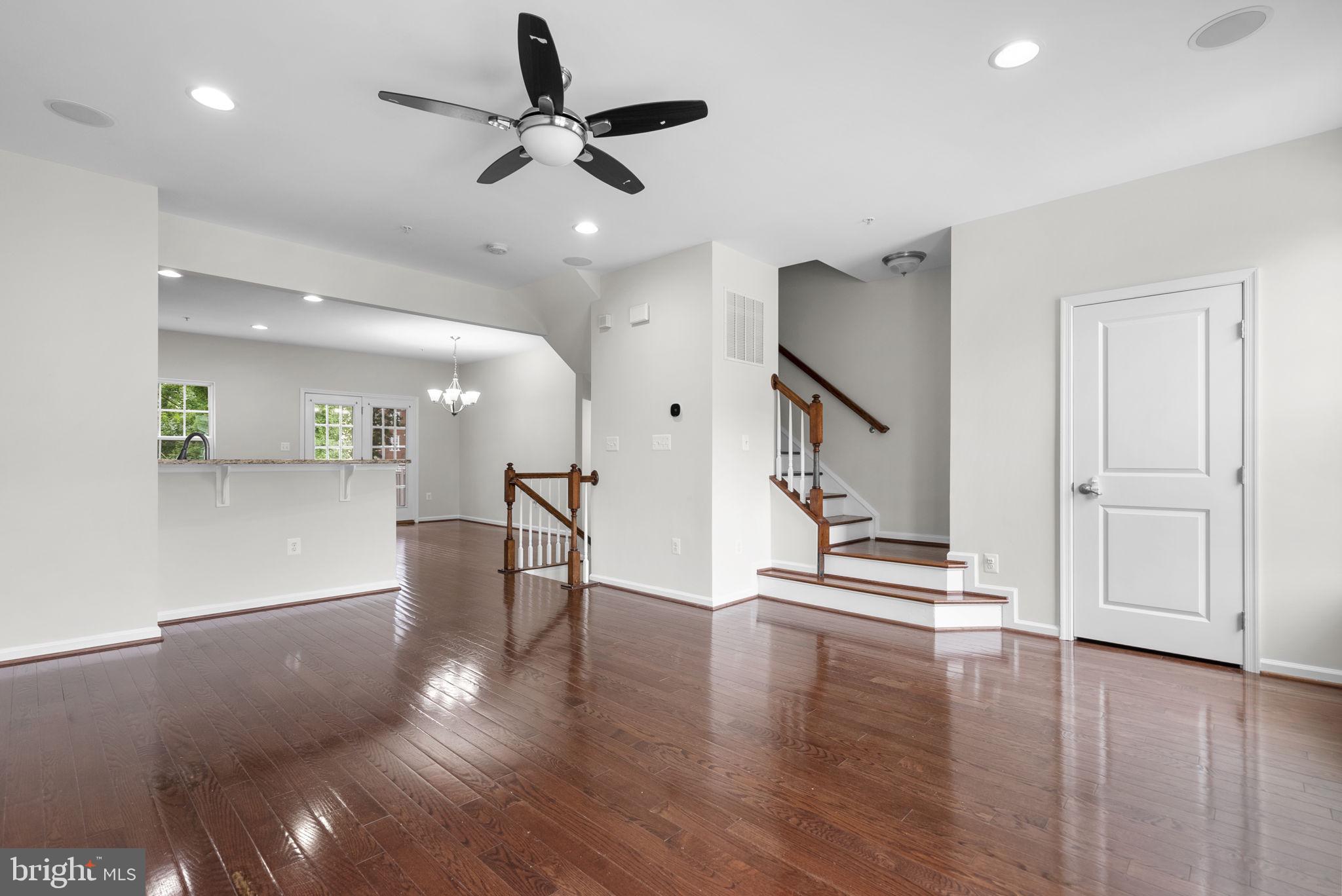 ELLICOTT CROSSING - Residential