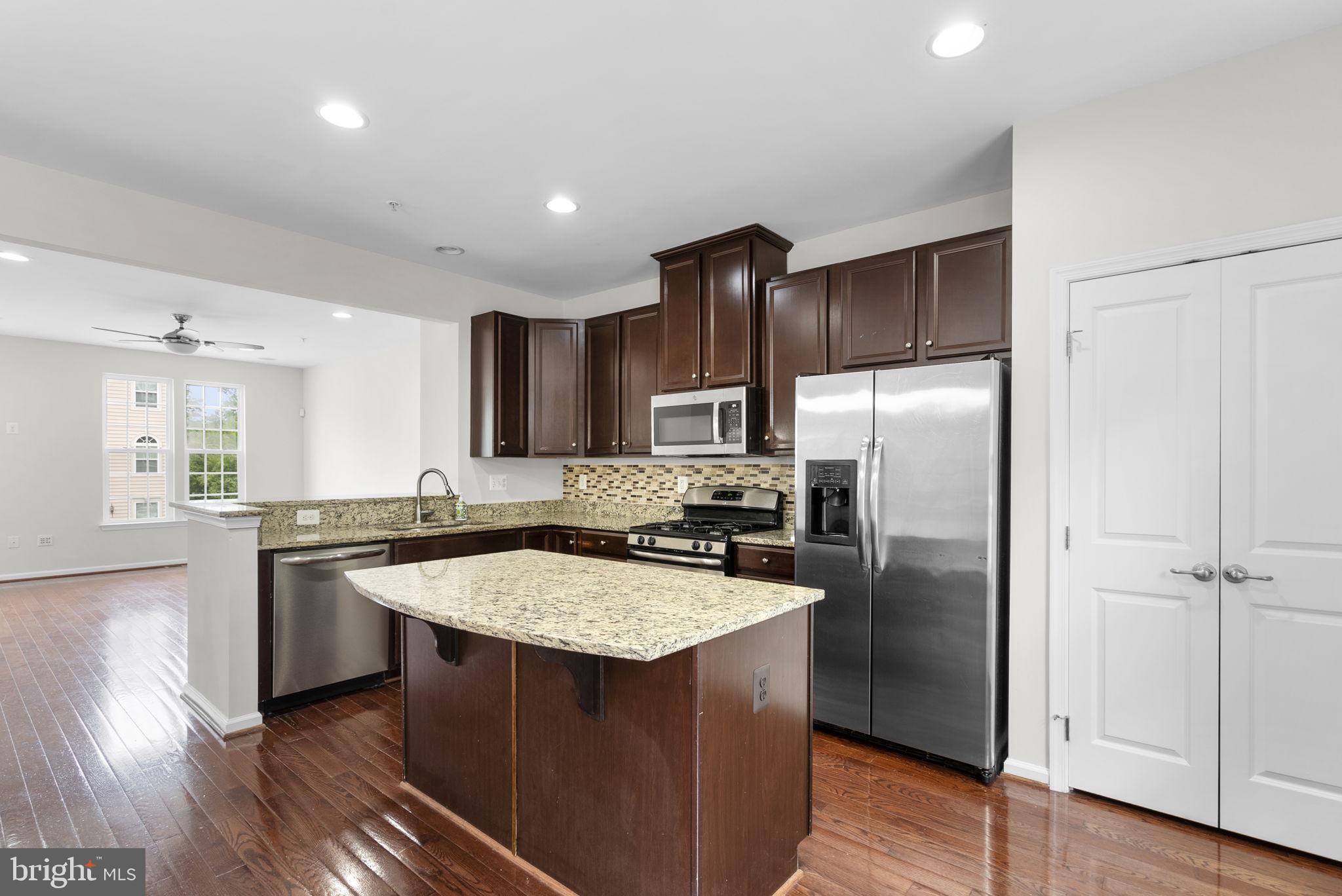 ELLICOTT CROSSING - Residential