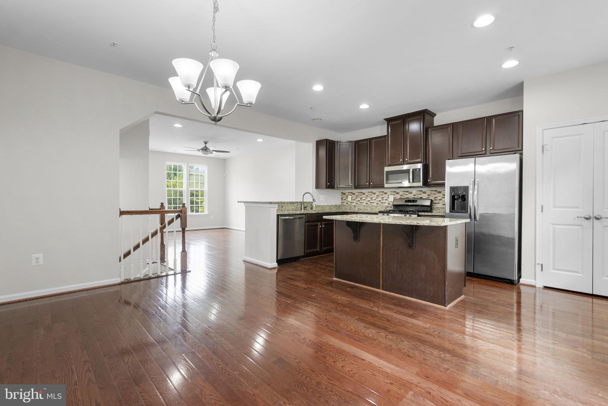 ELLICOTT CROSSING - Residential