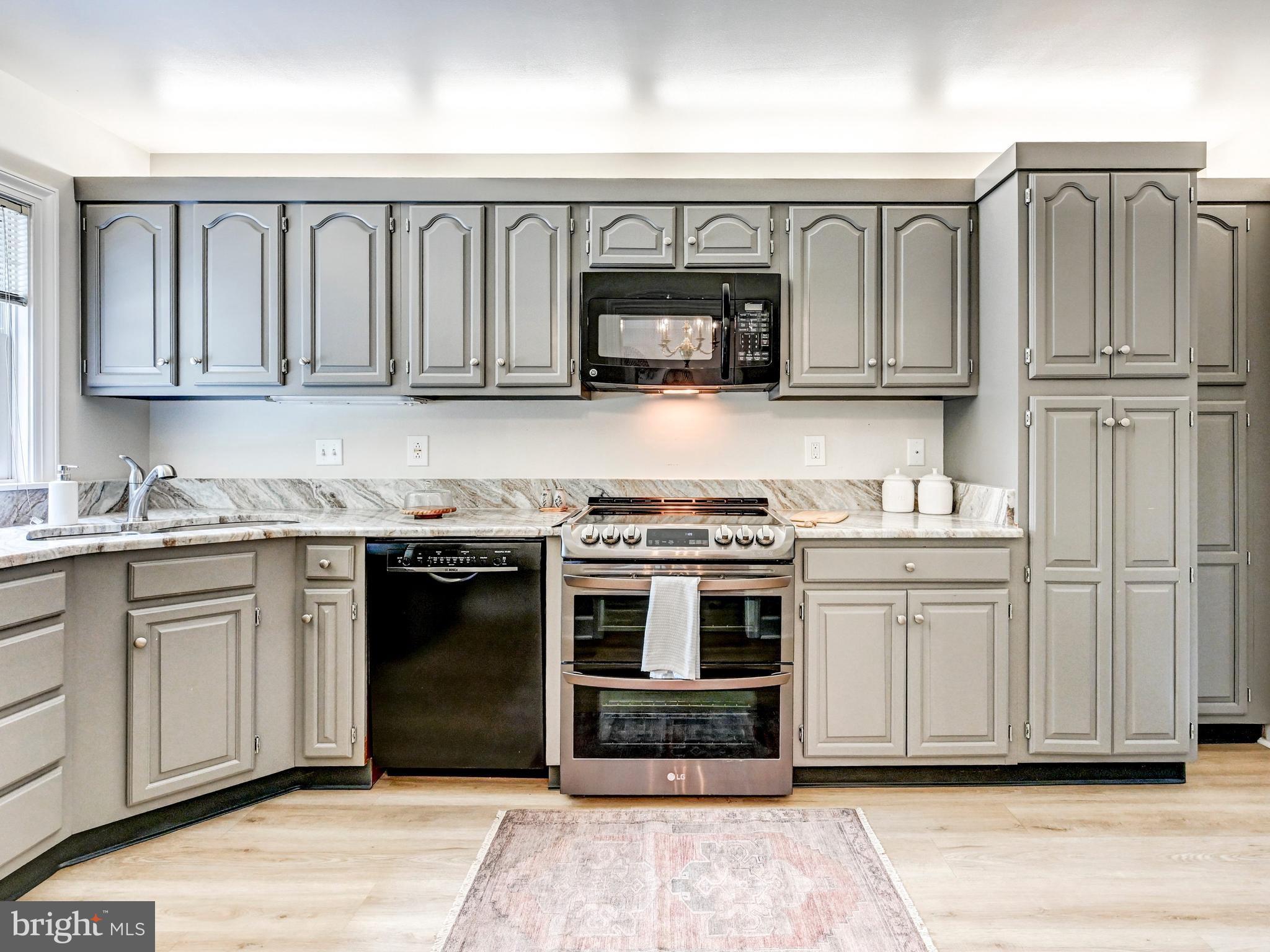 BRIGHTWOOD - Residential