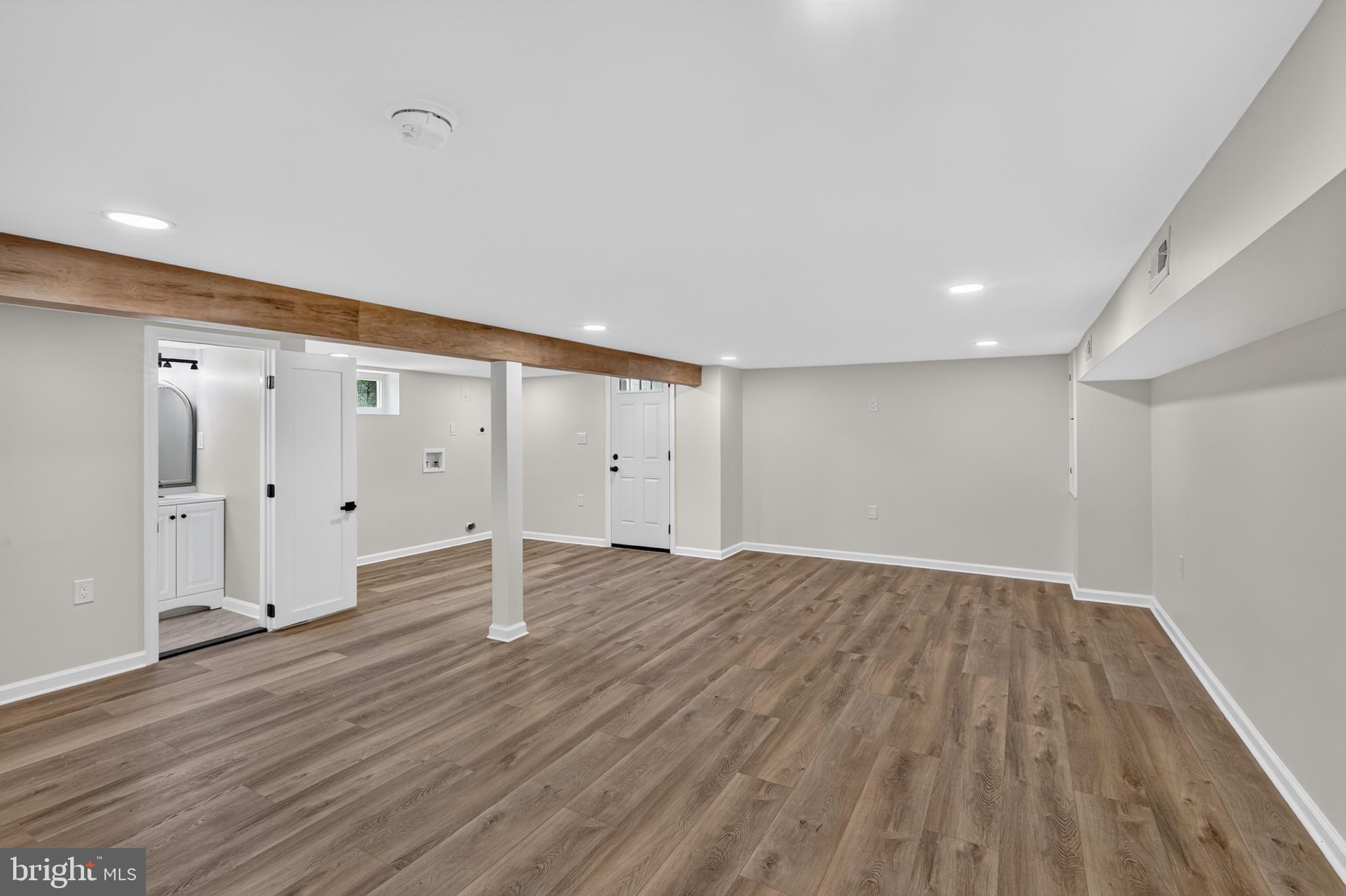OLNEY OUTSIDE - Residential