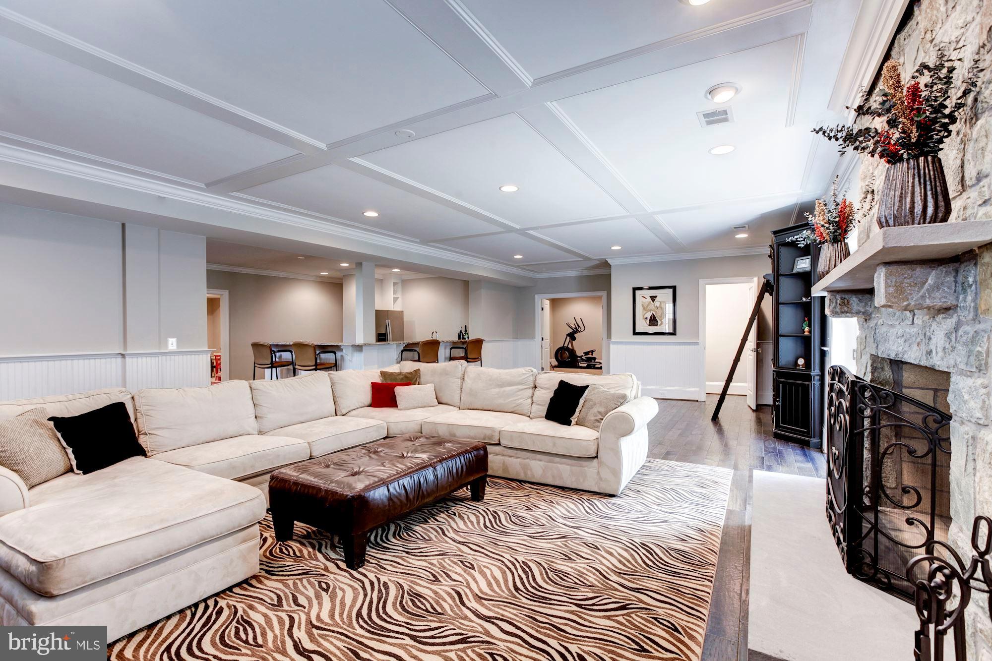 WOODHAVEN - Residential