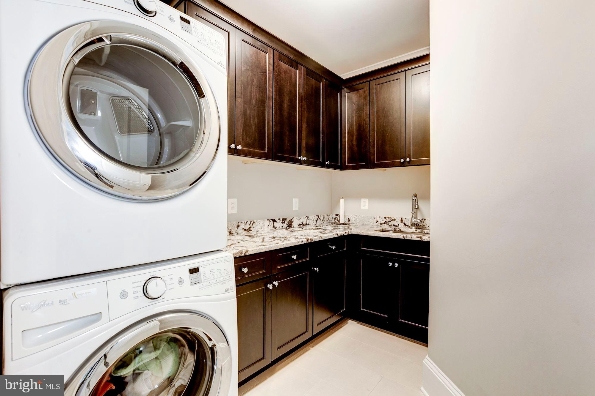 WOODHAVEN - Residential