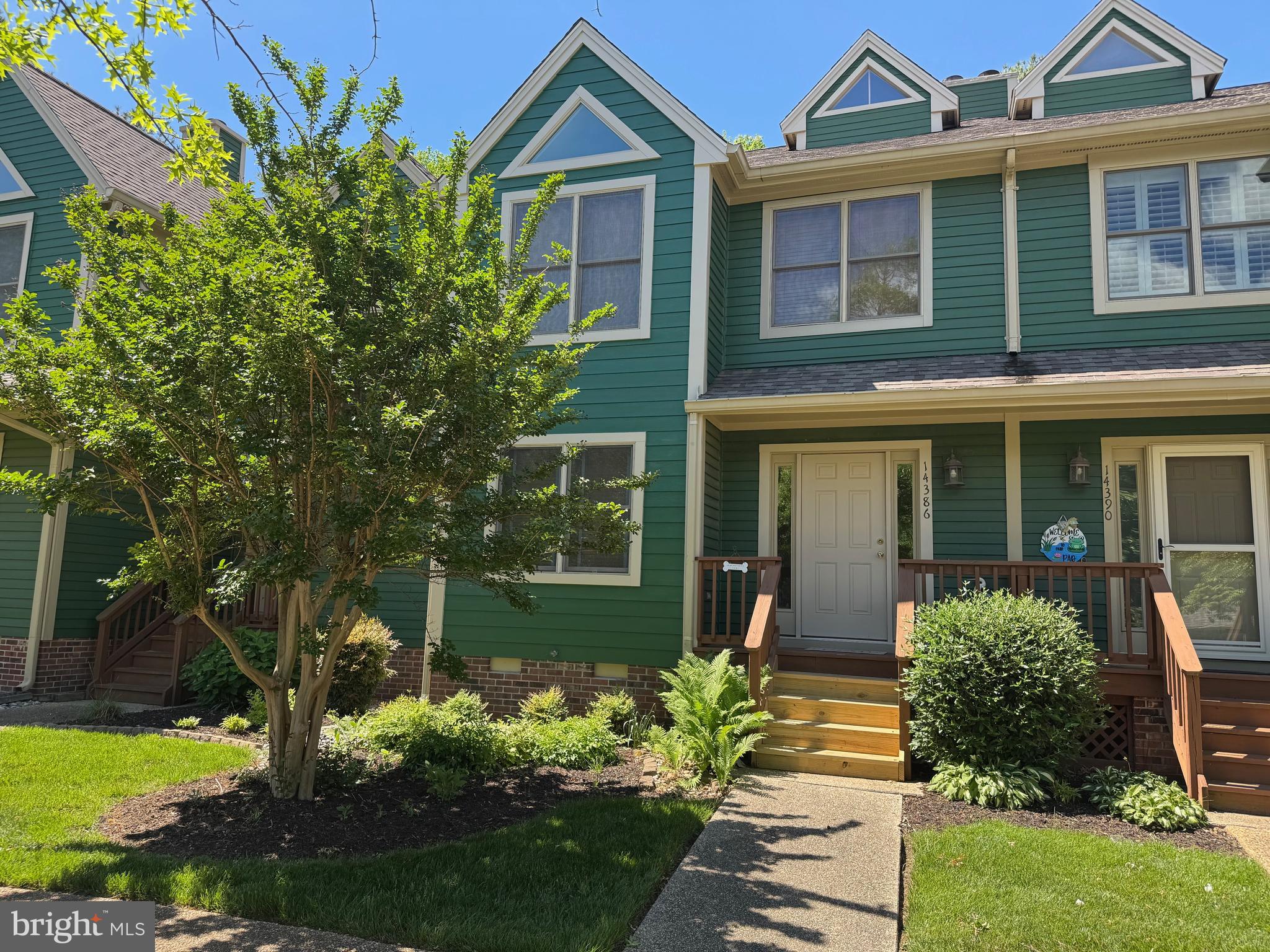 MILL CREEK CONDOMINIUMS - Residential Lease