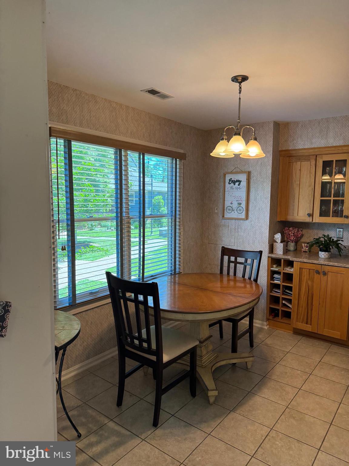 MILL CREEK CONDOMINIUMS - Residential Lease