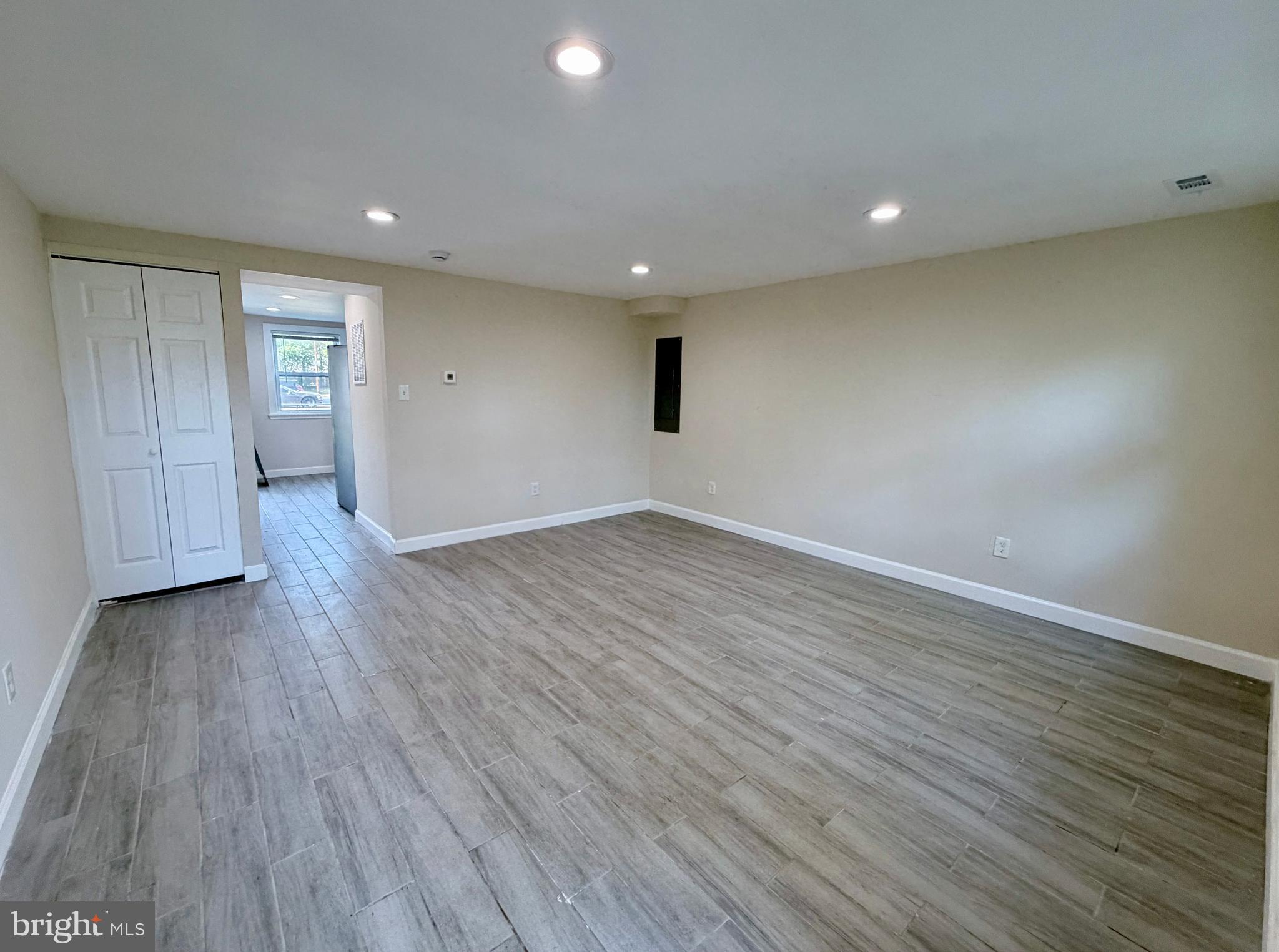 RIVERVIEW - Residential