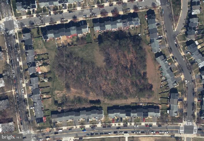 Landlocked 2 acre parcel