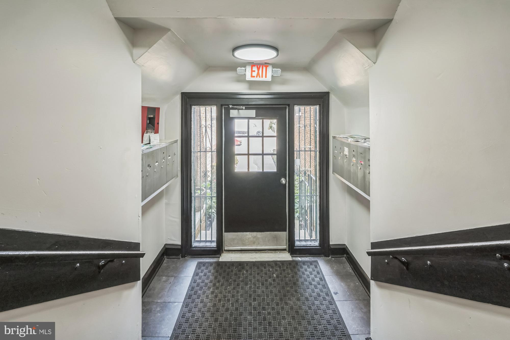 WEST OAK LANE - Commercial Sale