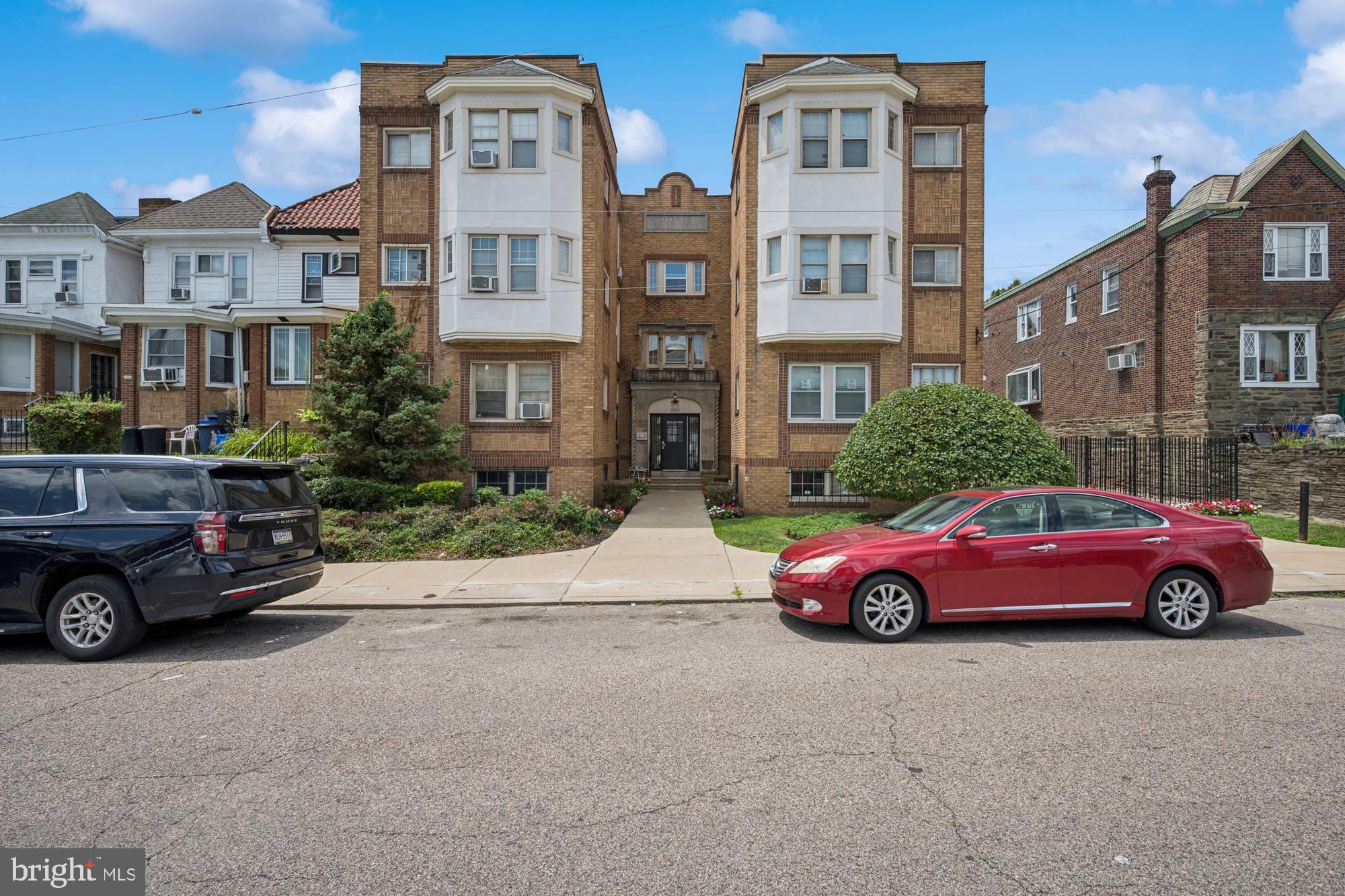 WEST OAK LANE - Commercial Sale