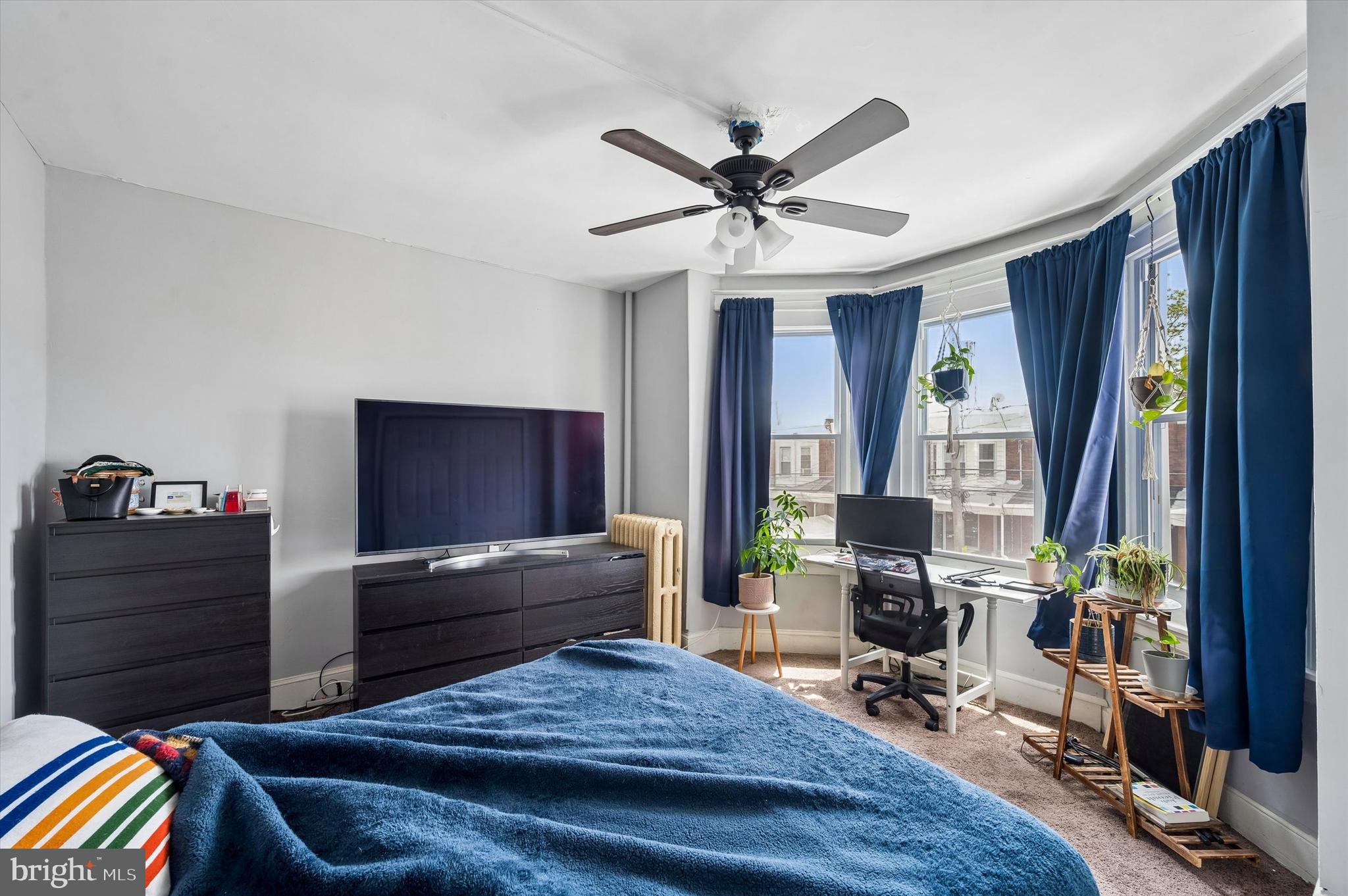 PORT RICHMOND - Residential