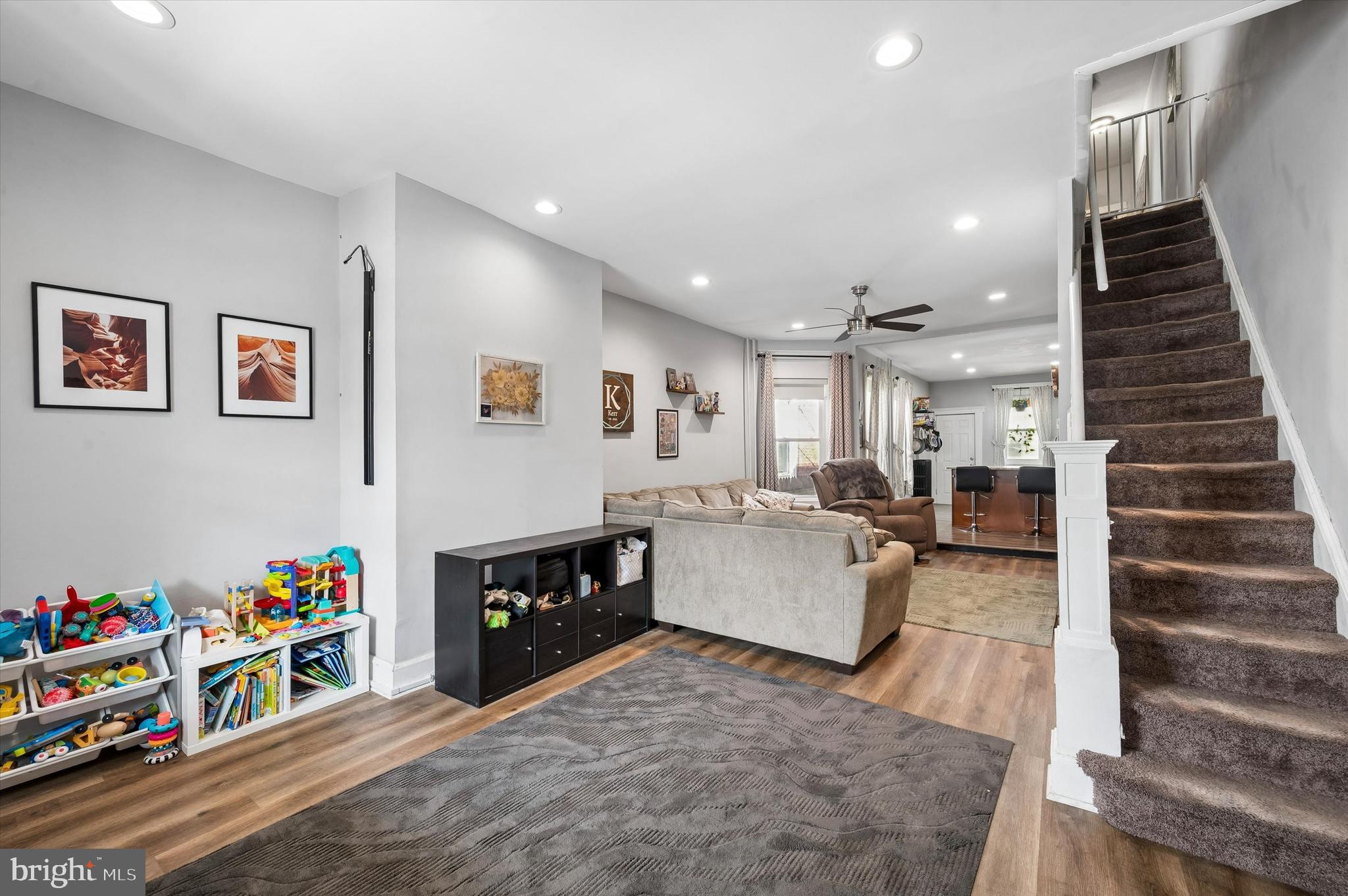 PORT RICHMOND - Residential