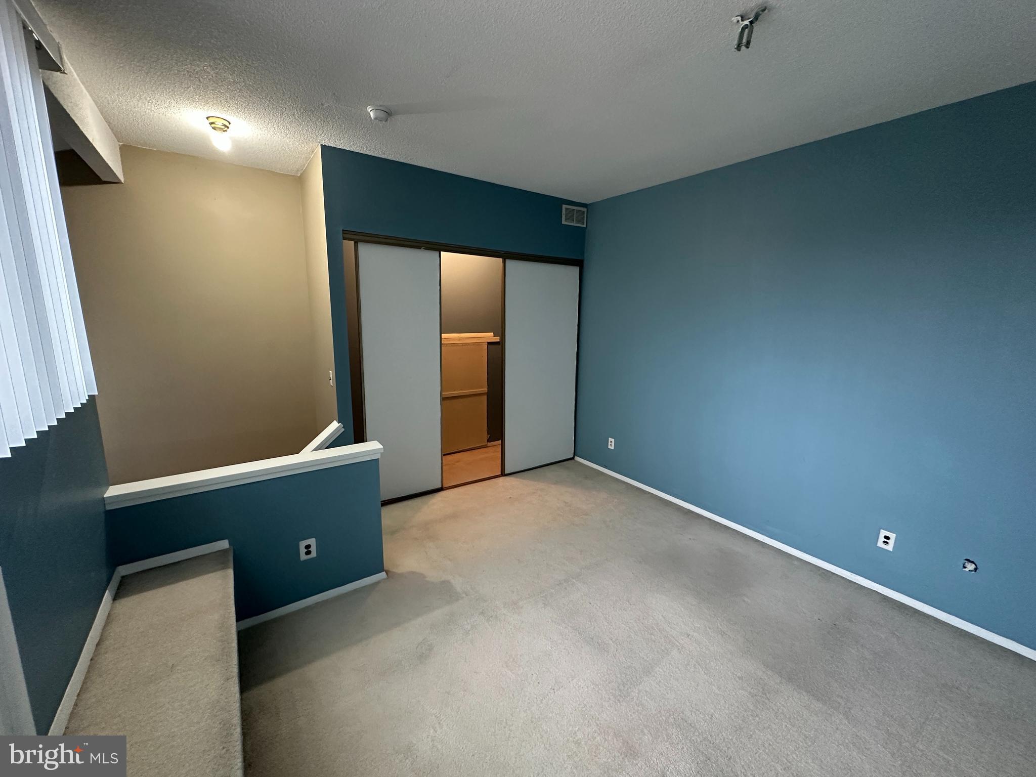 TOWAMENCIN CONDOS - Residential Lease