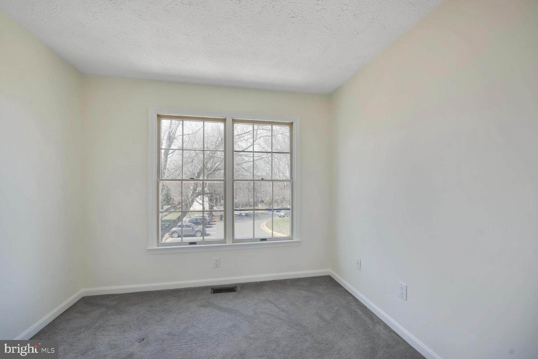 FRANKLIN FARM - Residential