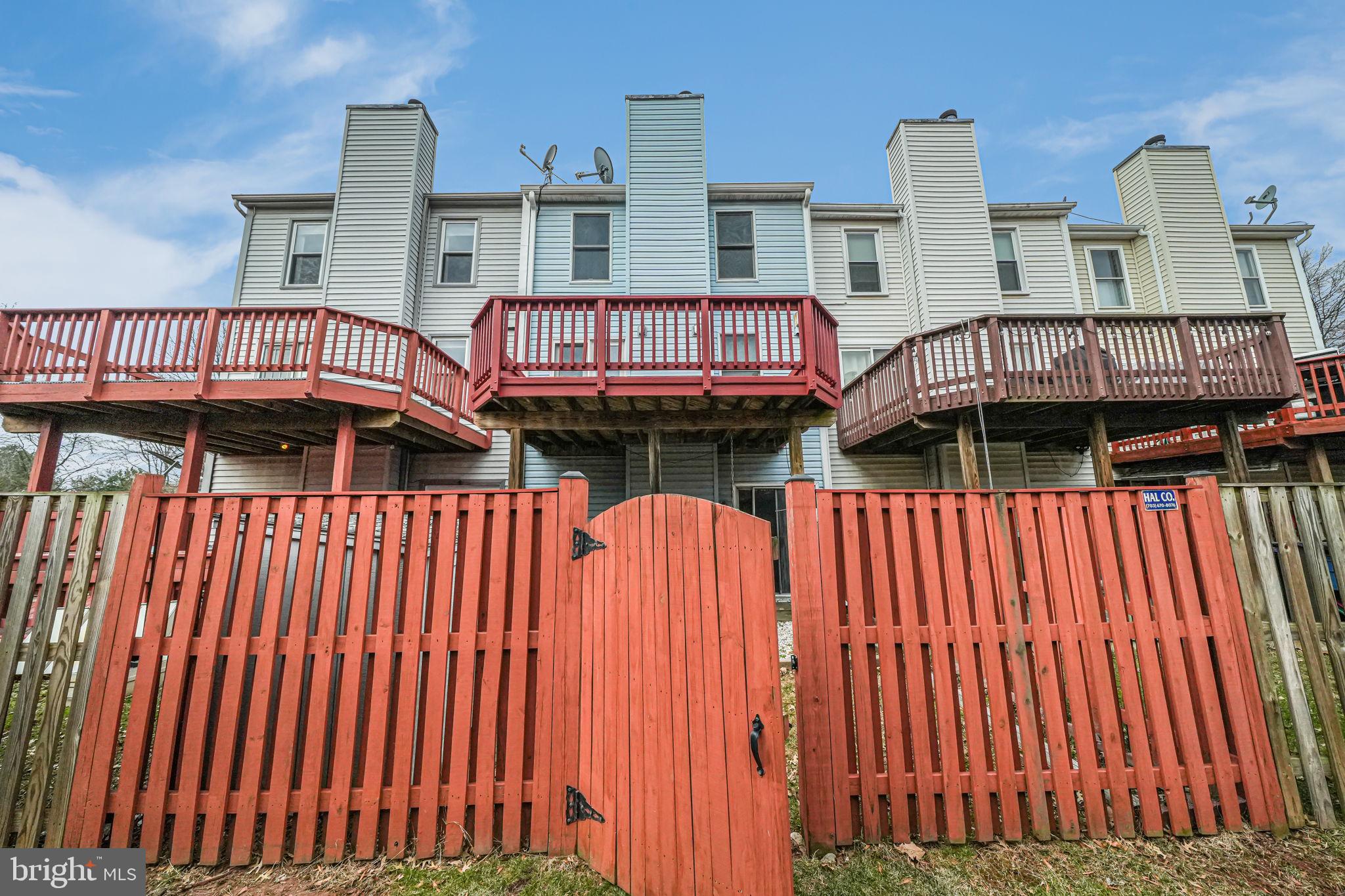 FRANKLIN FARM - Residential