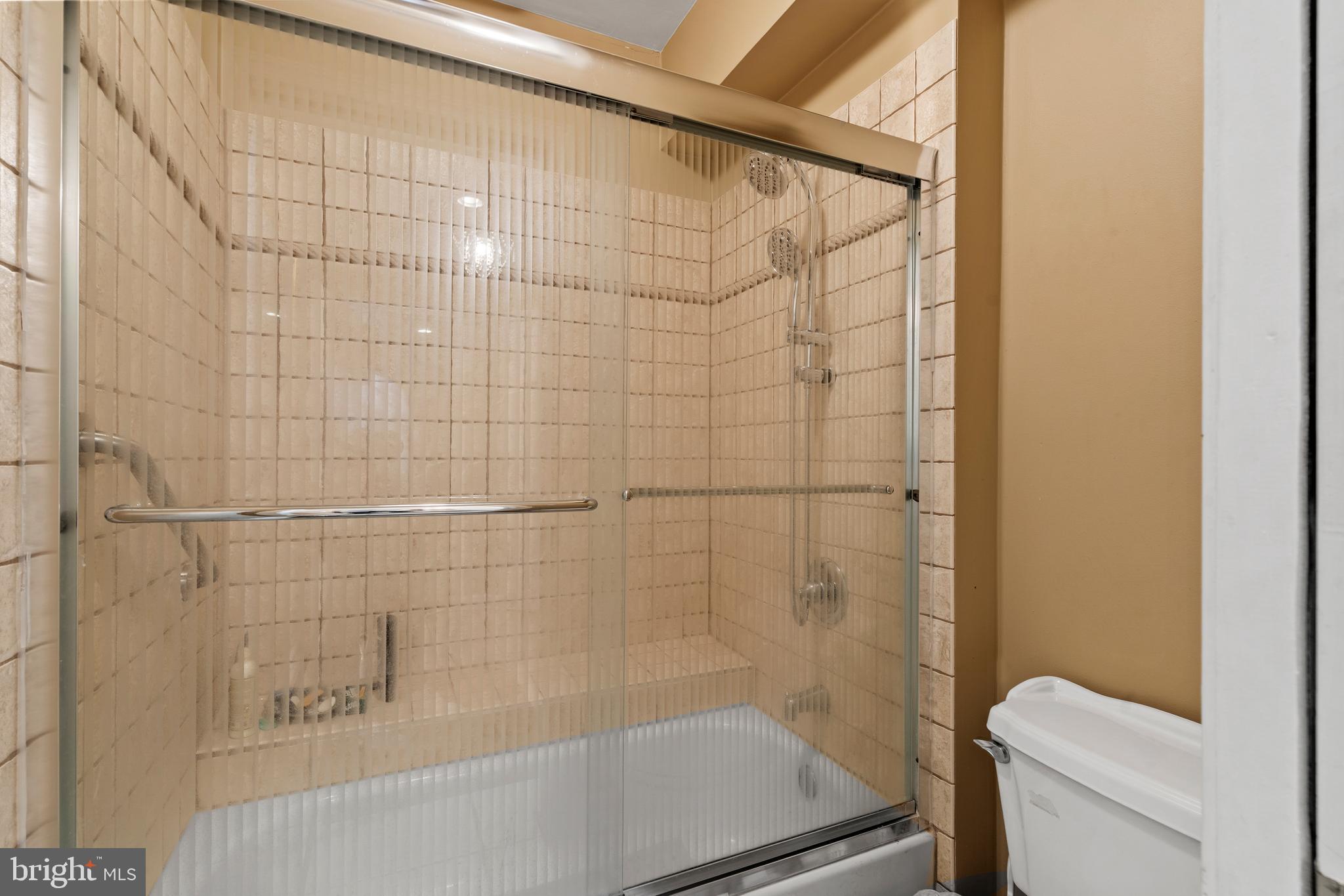 WARNER MEADOWS - Residential