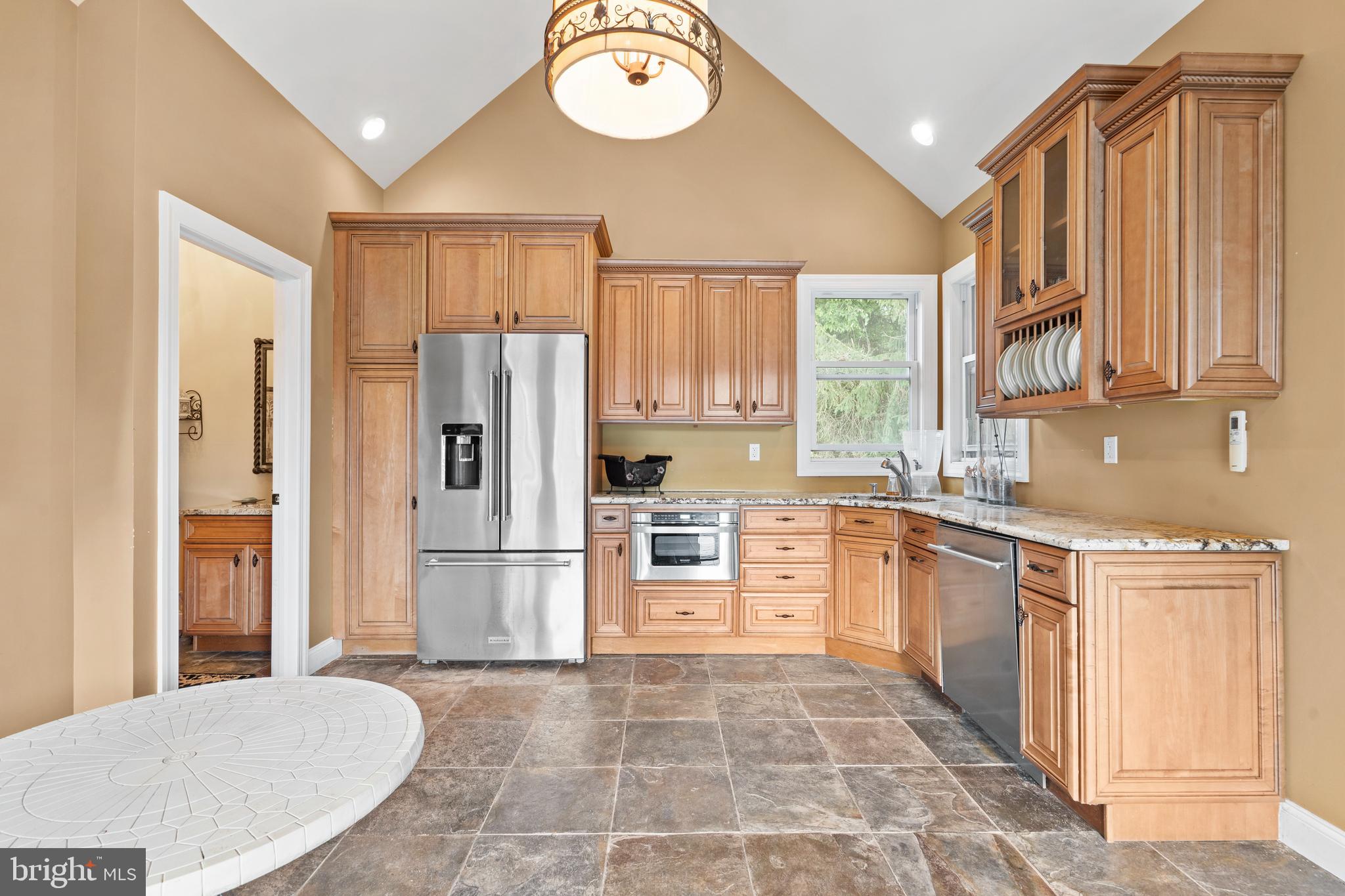 WARNER MEADOWS - Residential