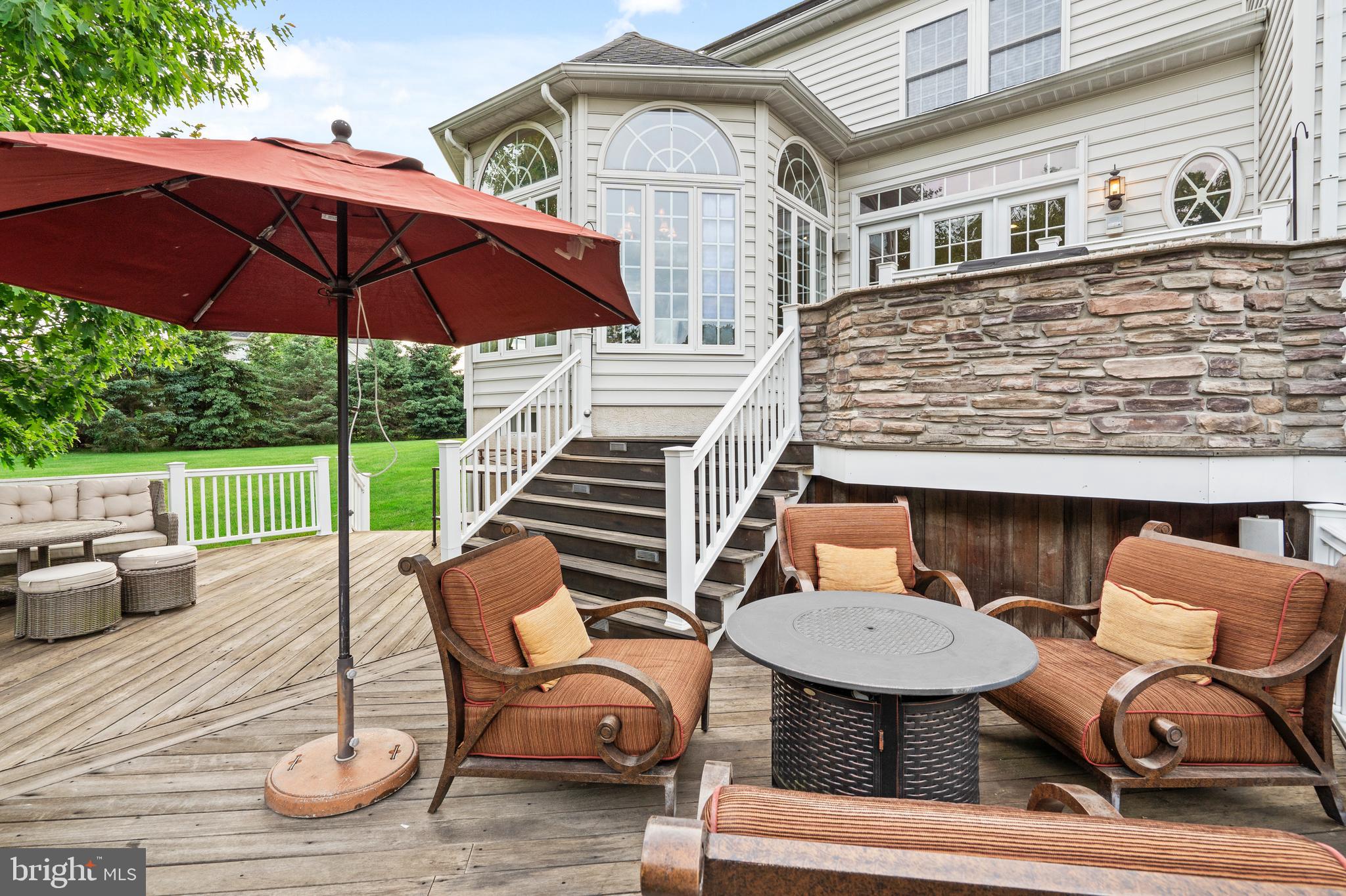 WARNER MEADOWS - Residential