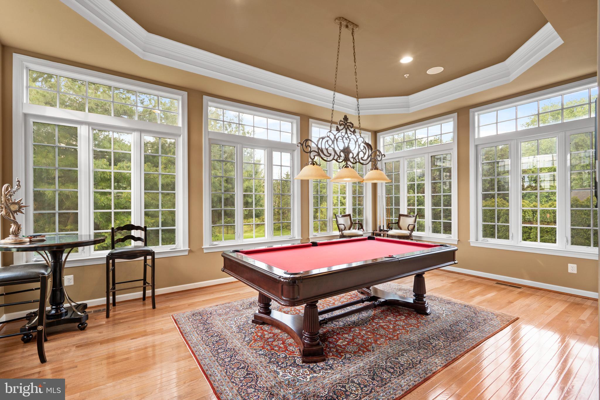 WARNER MEADOWS - Residential