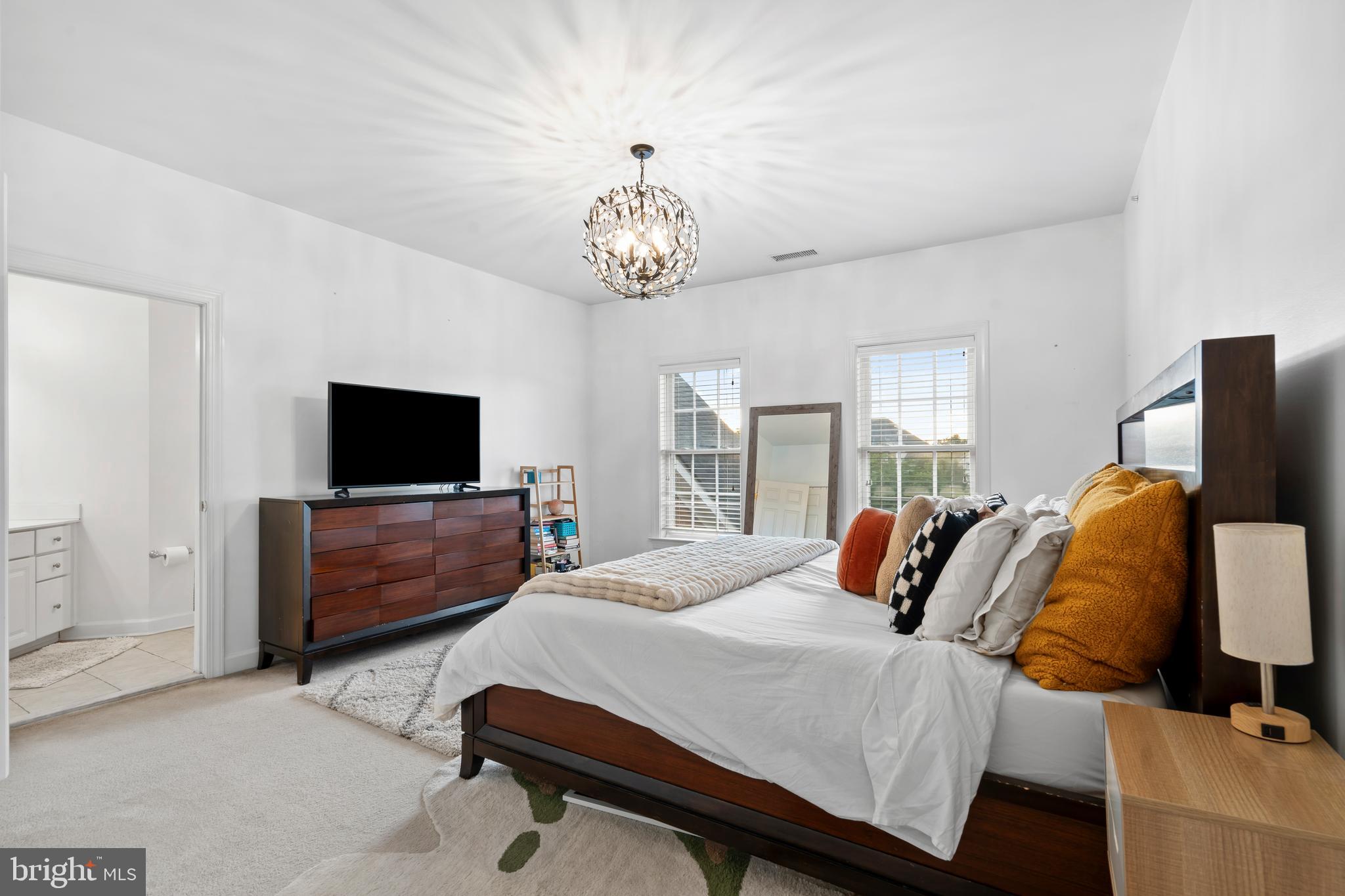 WARNER MEADOWS - Residential