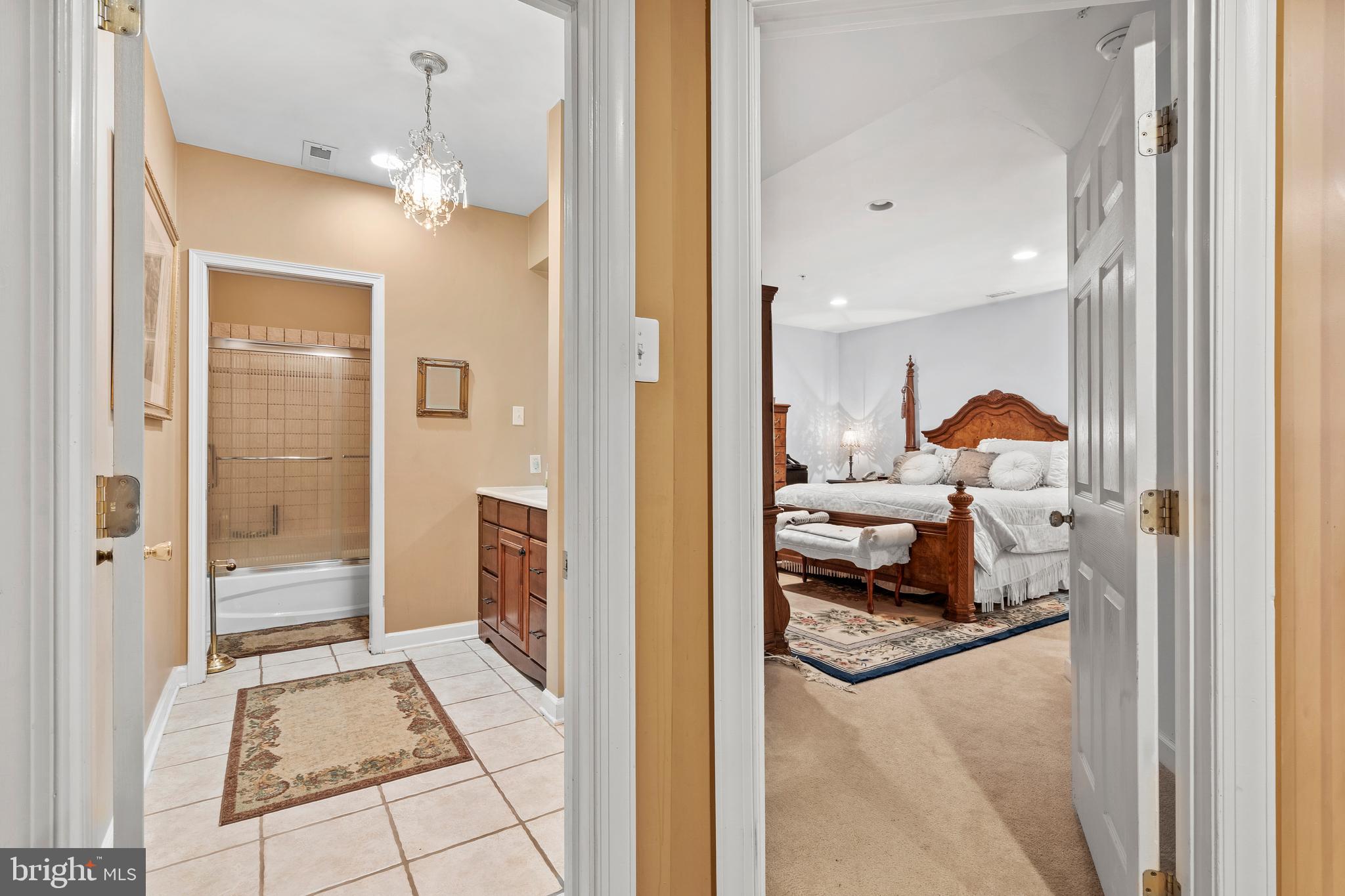 WARNER MEADOWS - Residential