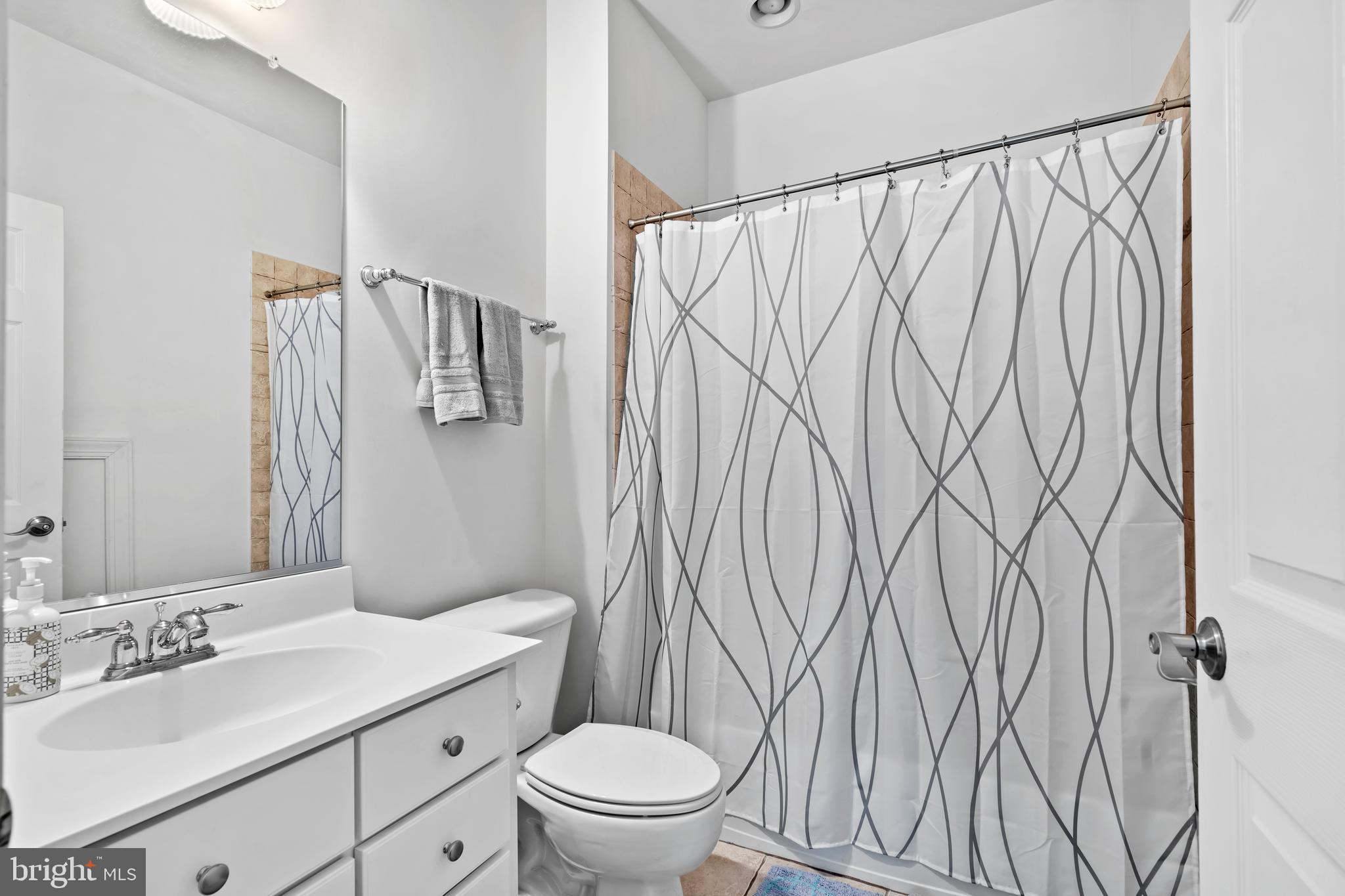 WARNER MEADOWS - Residential