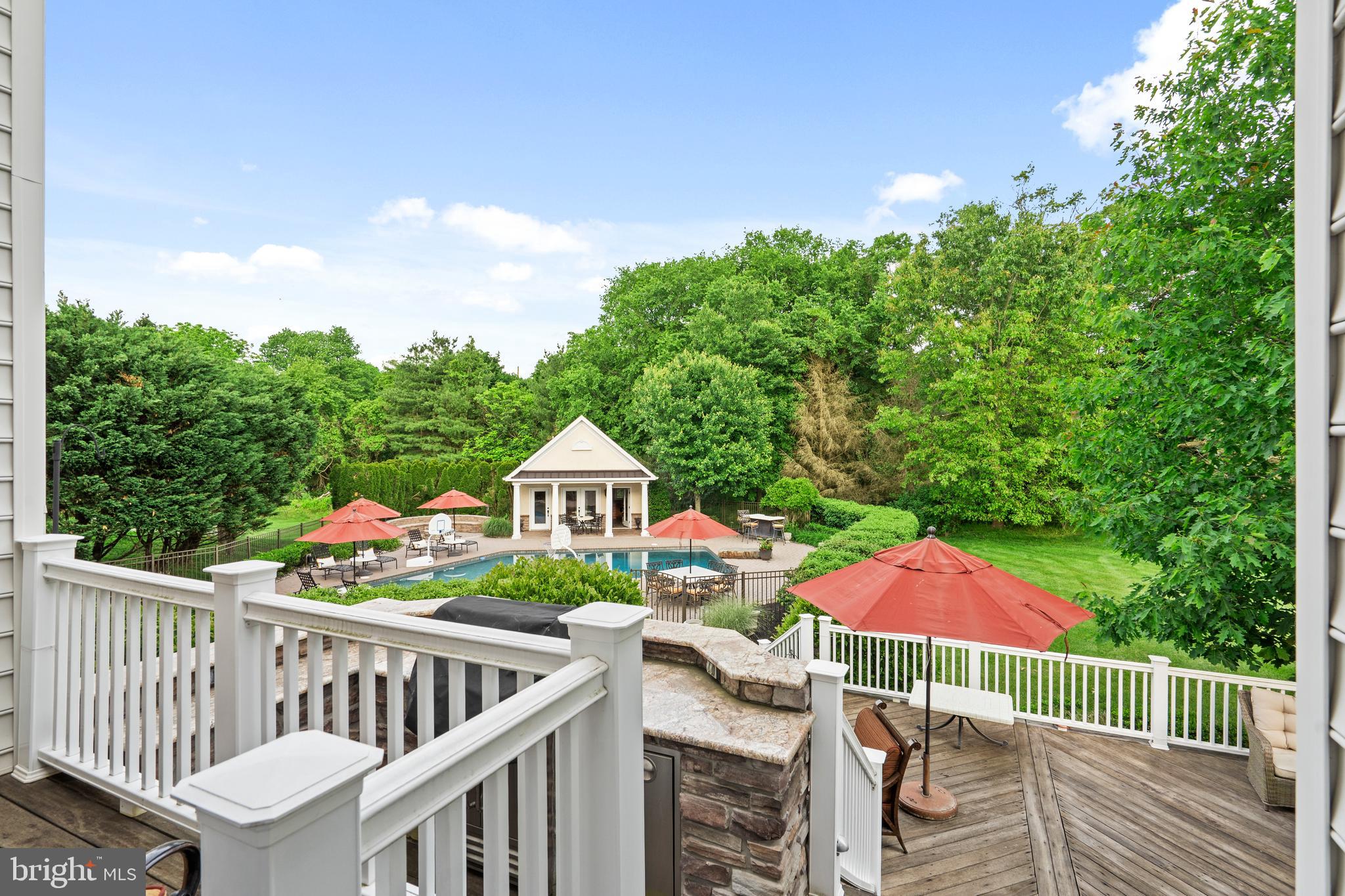 WARNER MEADOWS - Residential