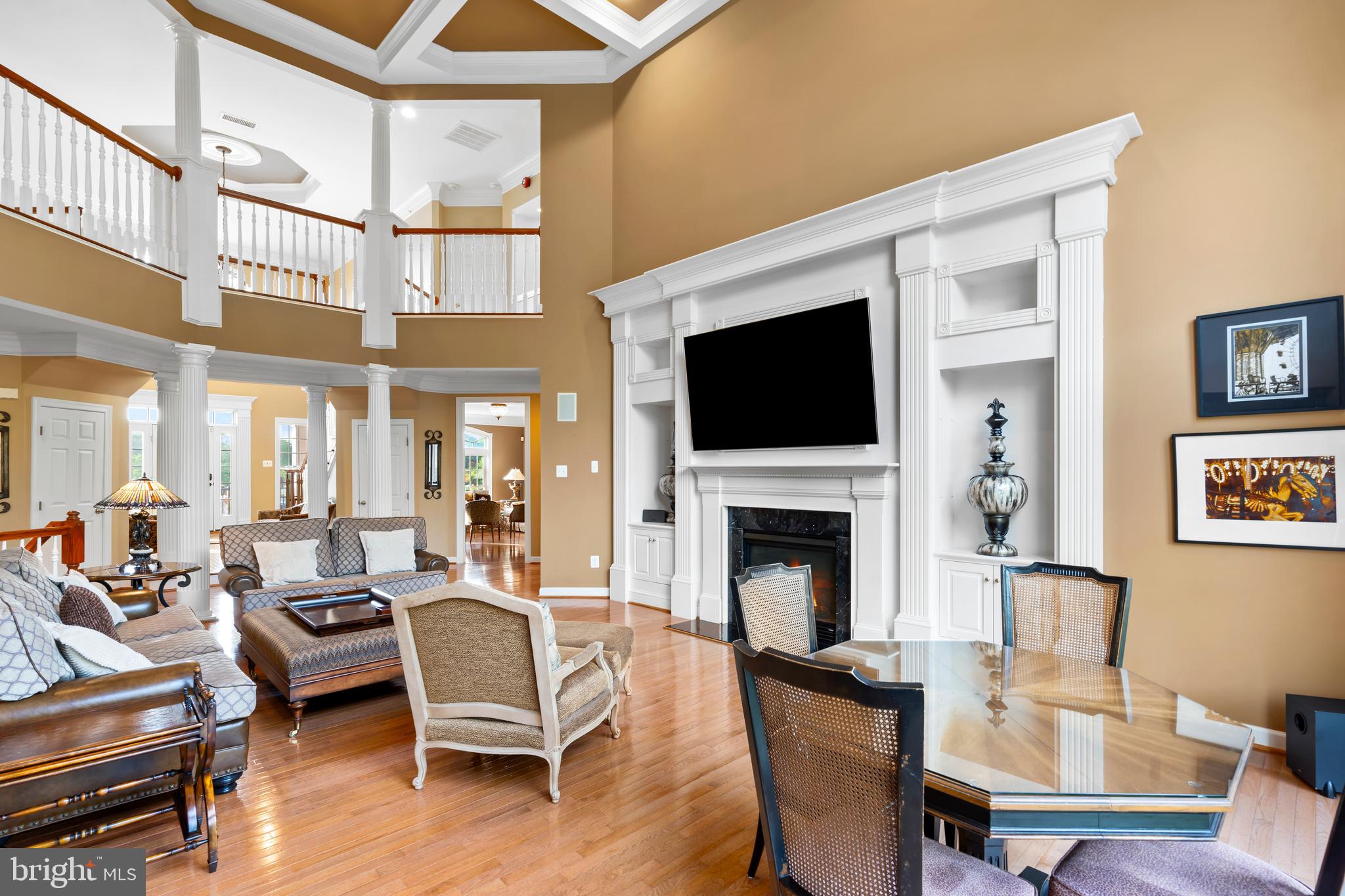 WARNER MEADOWS - Residential