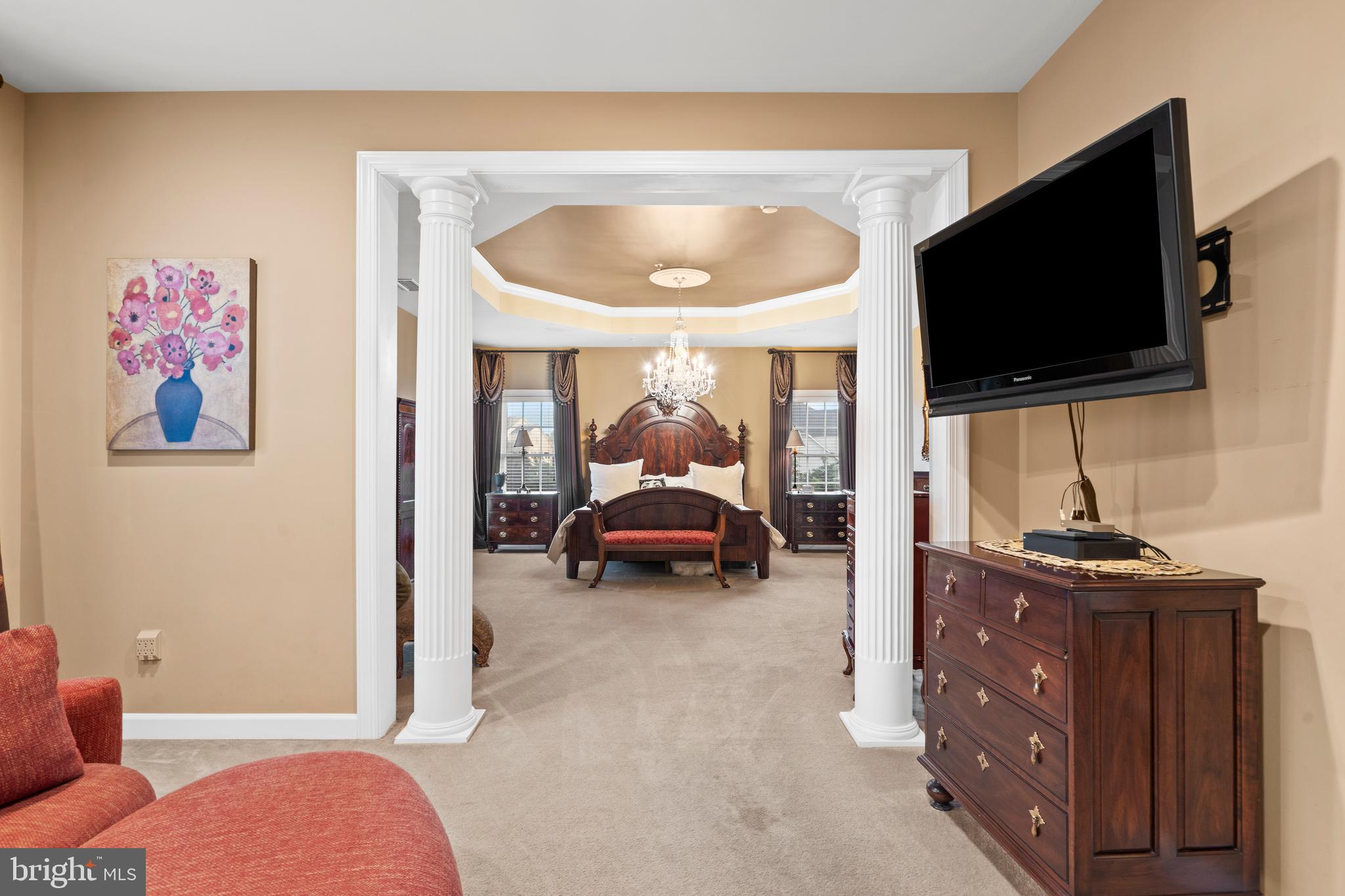 WARNER MEADOWS - Residential