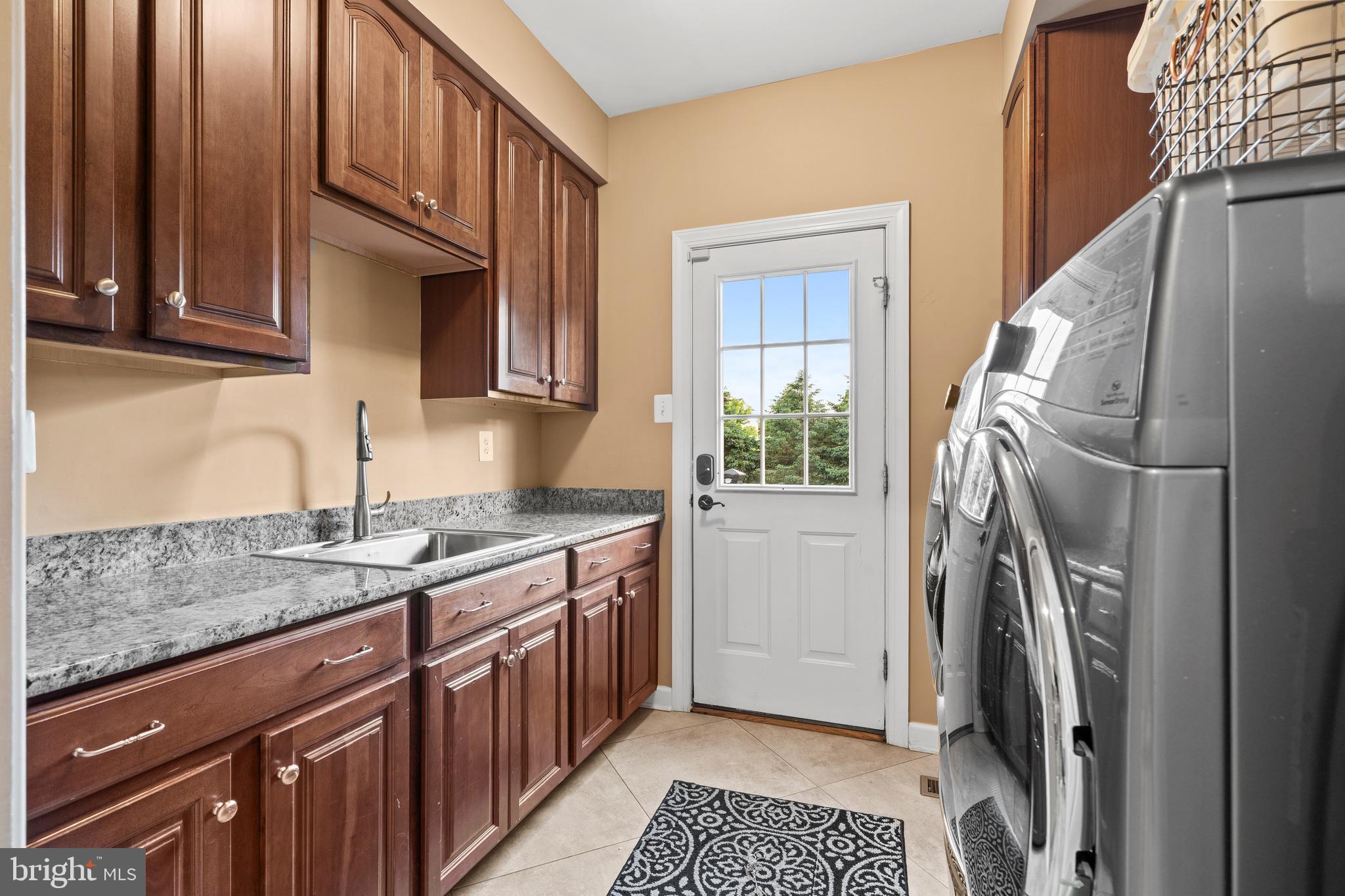 WARNER MEADOWS - Residential