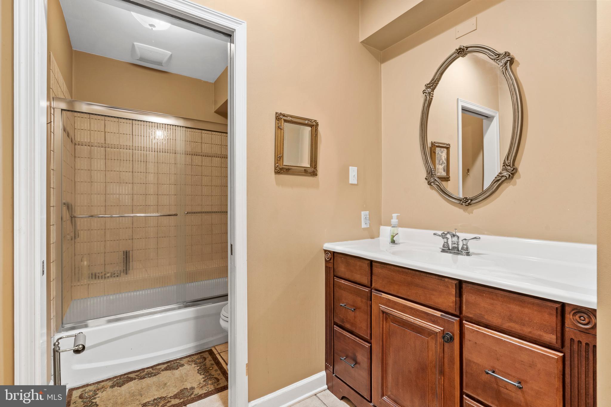 WARNER MEADOWS - Residential