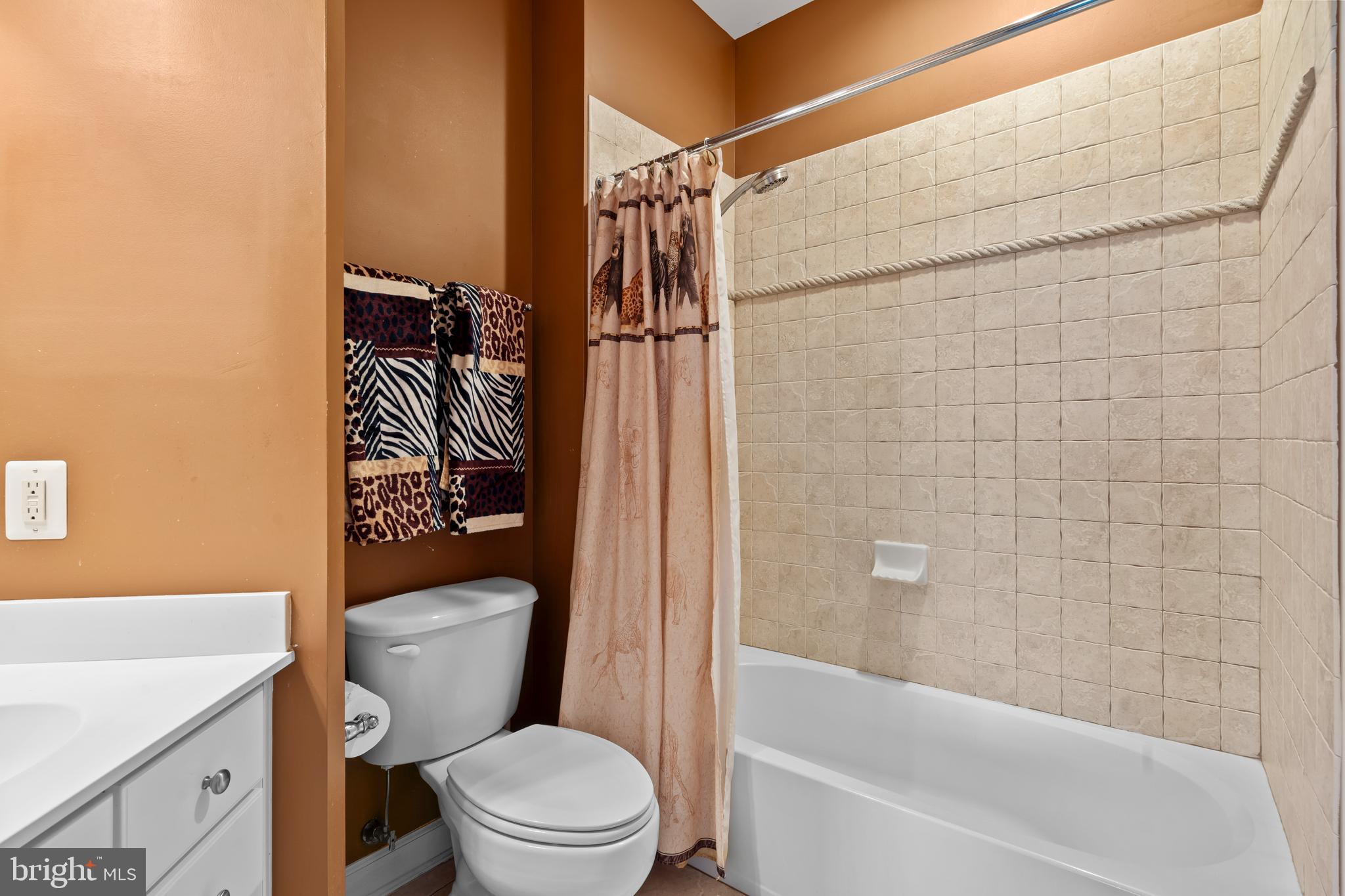 WARNER MEADOWS - Residential