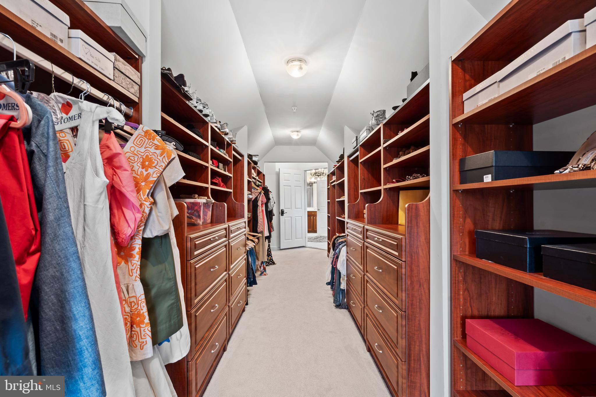 WARNER MEADOWS - Residential