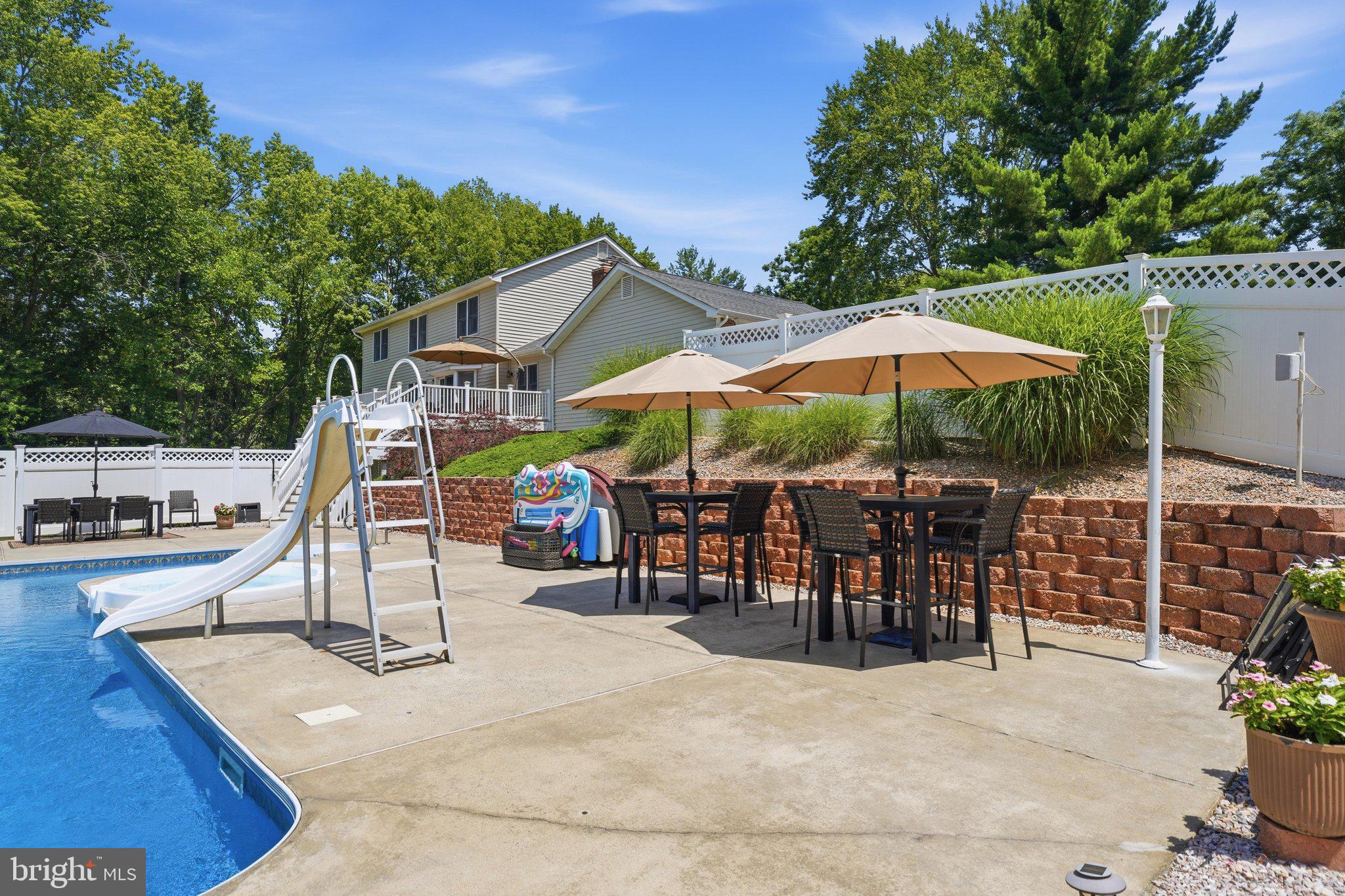 GREEN VALLEY ESTATES - Residential