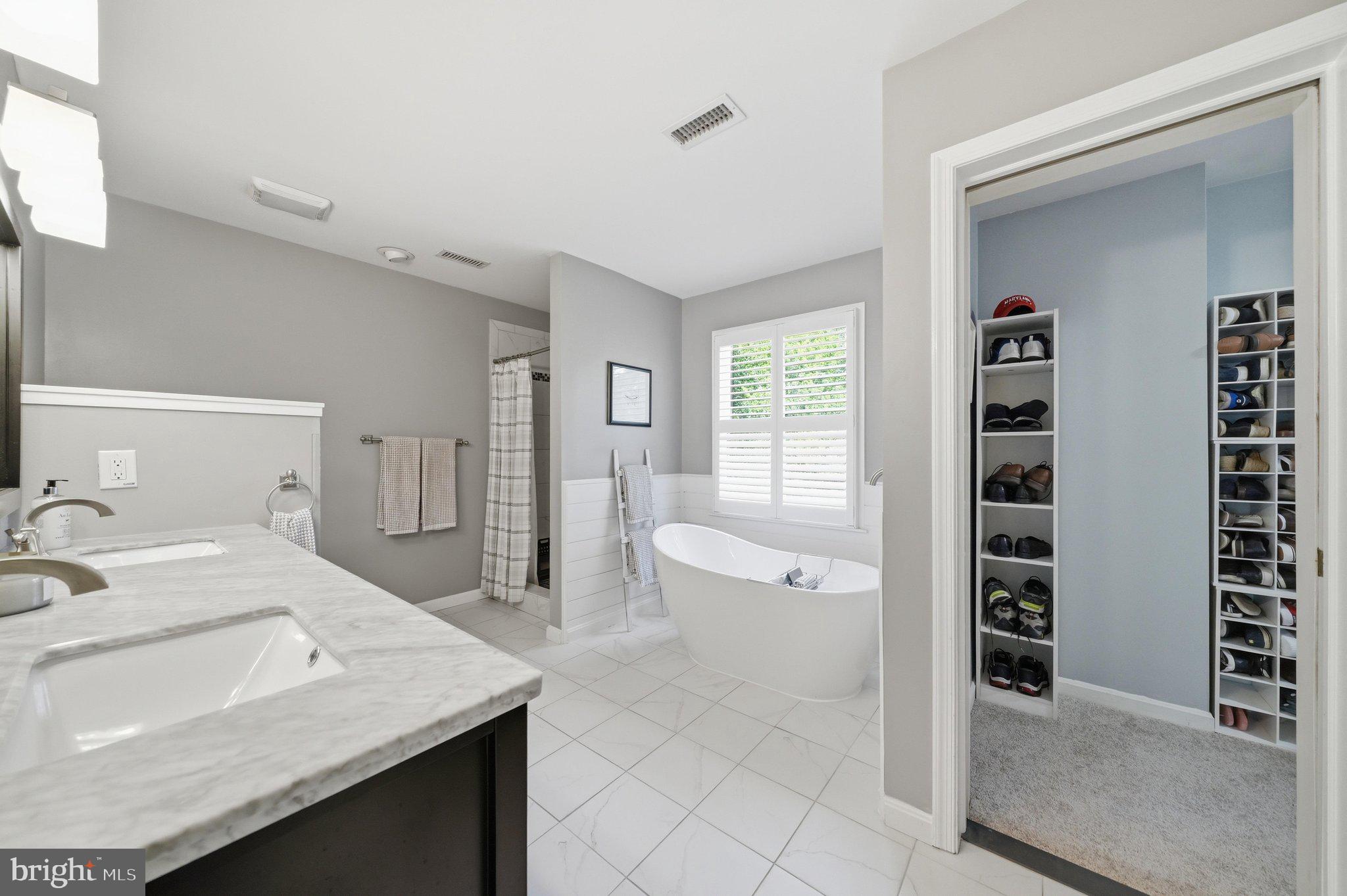 GREEN VALLEY ESTATES - Residential