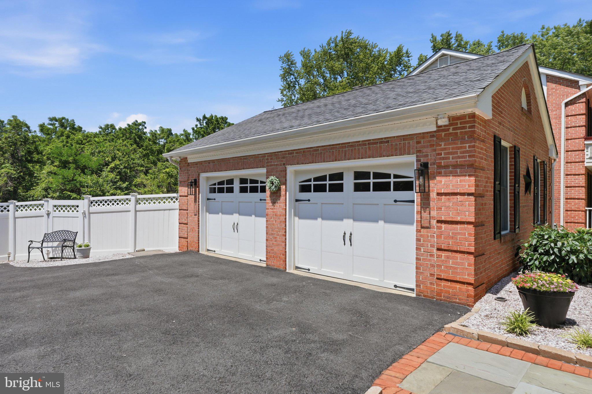 GREEN VALLEY ESTATES - Residential