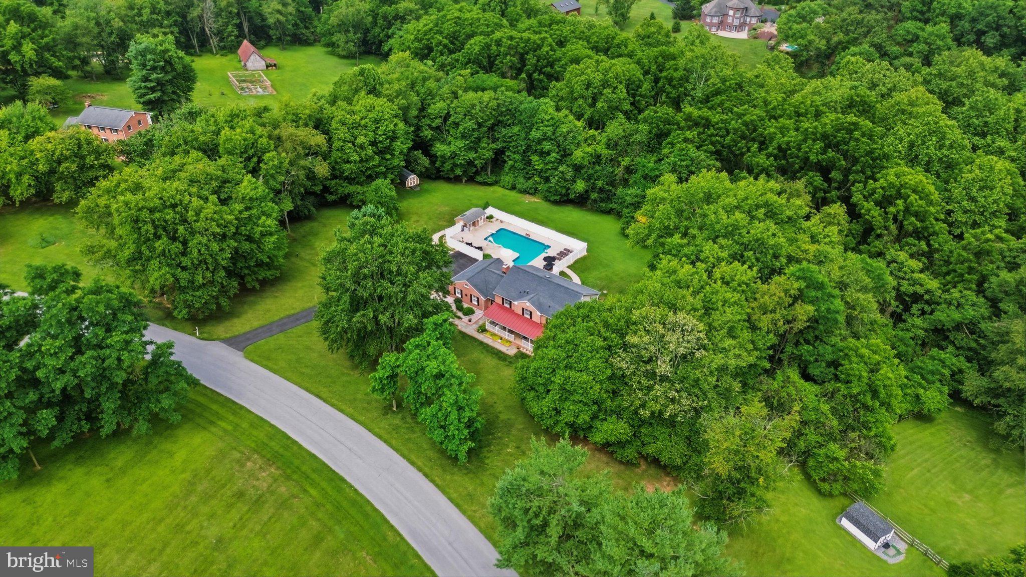 GREEN VALLEY ESTATES - Residential