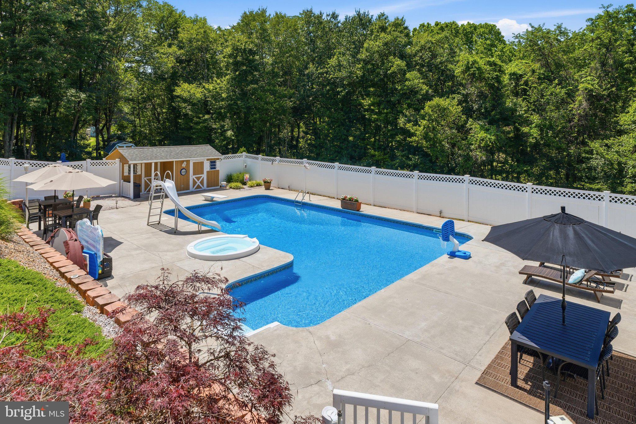 GREEN VALLEY ESTATES - Residential