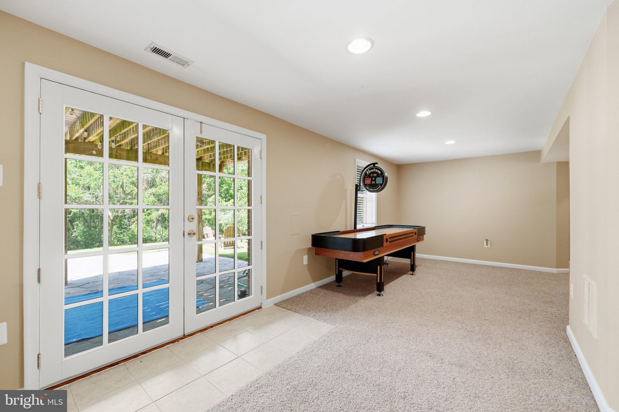 GREEN VALLEY ESTATES - Residential