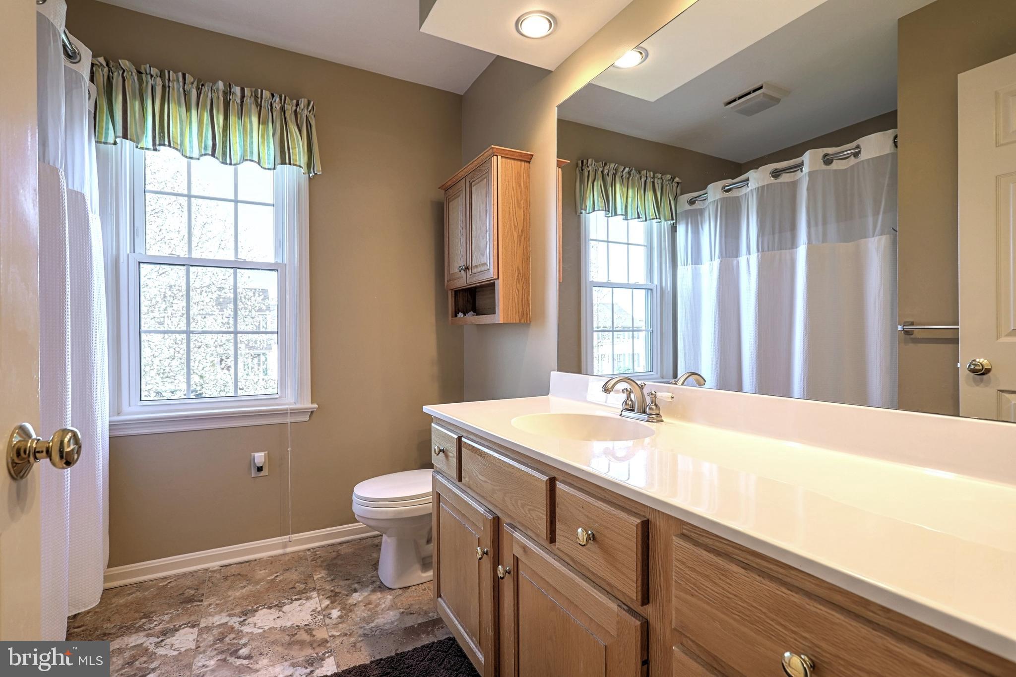 LONGVIEW HEIGHTS - Residential