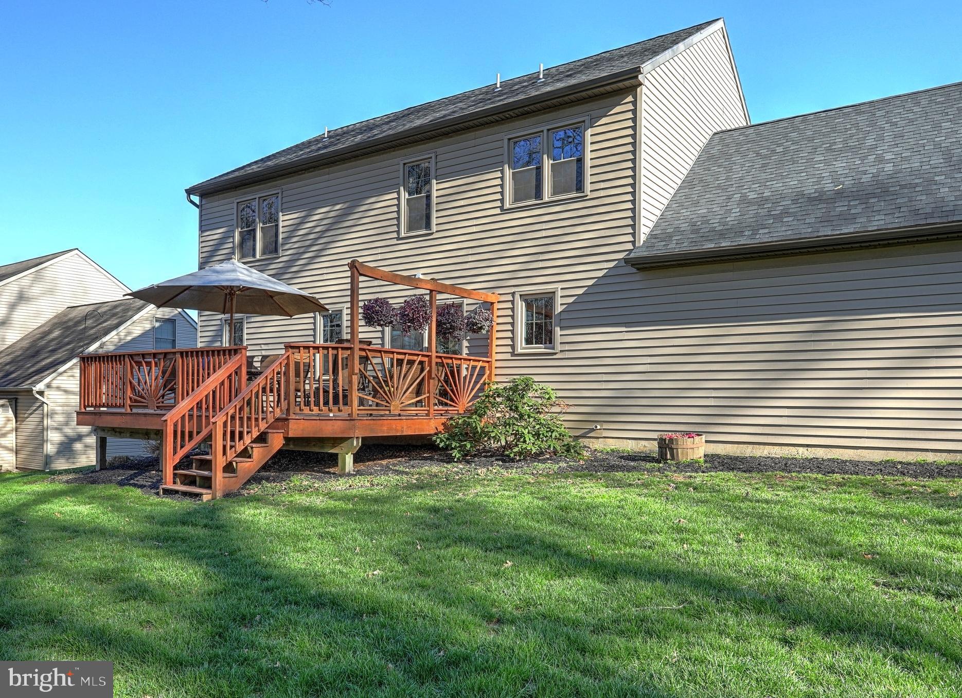 LONGVIEW HEIGHTS - Residential