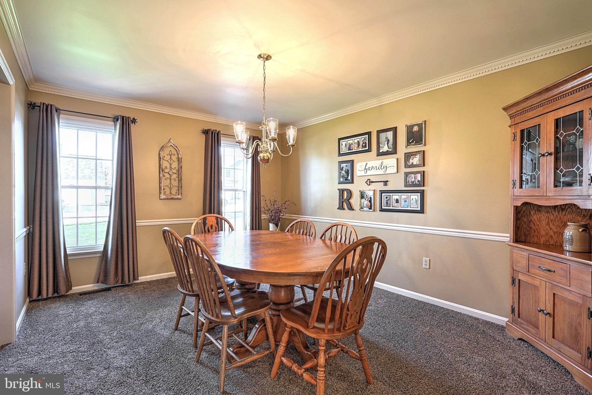 LONGVIEW HEIGHTS - Residential
